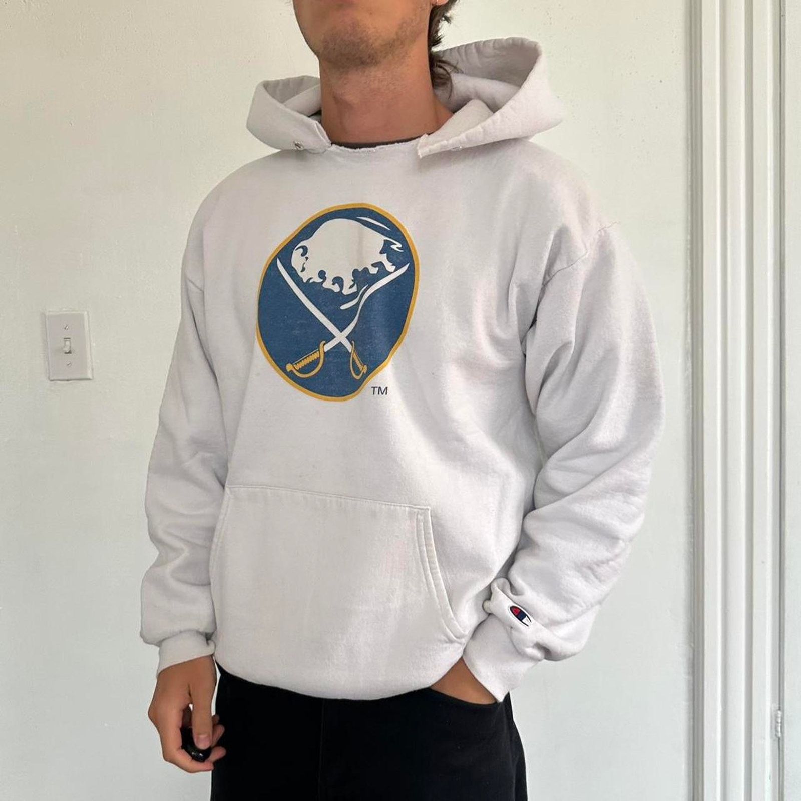 Champion × Vintage Vintage 00s Buffalo Sabers Hockey Champion Hoodie Sweatshirt Size US L / EU 52-54 / 3 - 8 Thumbnail