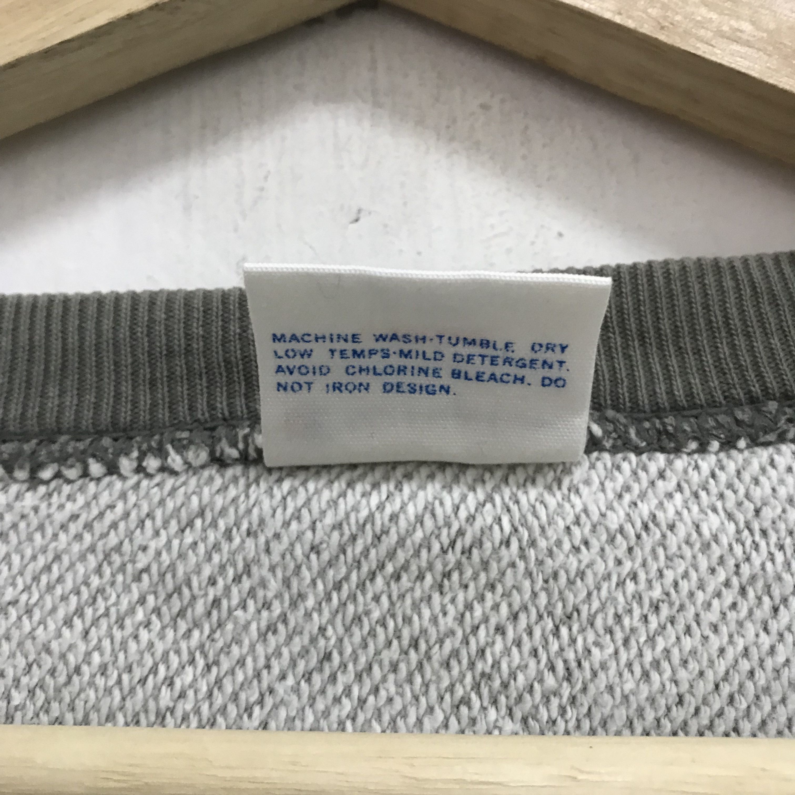 Champion Vintage Champion Grey Sweatshirt Small Champion - 191 Size US L / EU 52-54 / 3 - 8 Thumbnail