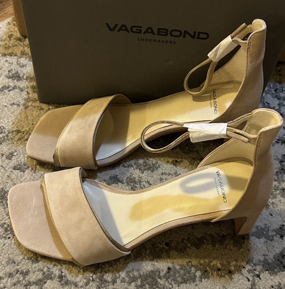 Vagabond Vagabond Shoemakers Luisa Heeled Sandal Suede size 40 Size US 10 / IT 40 - 8 Thumbnail