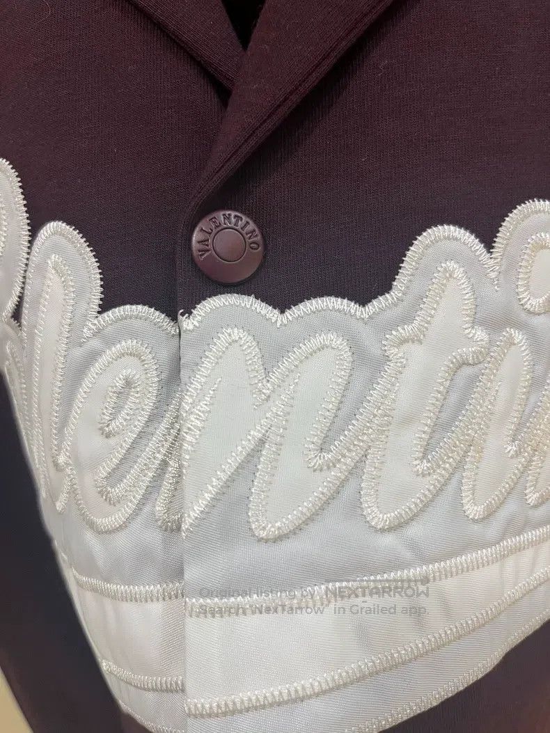 Other Valentino Heavy work embroidered short-sleeved shirt Size US S / EU 44-46 / 1 - 5 Thumbnail