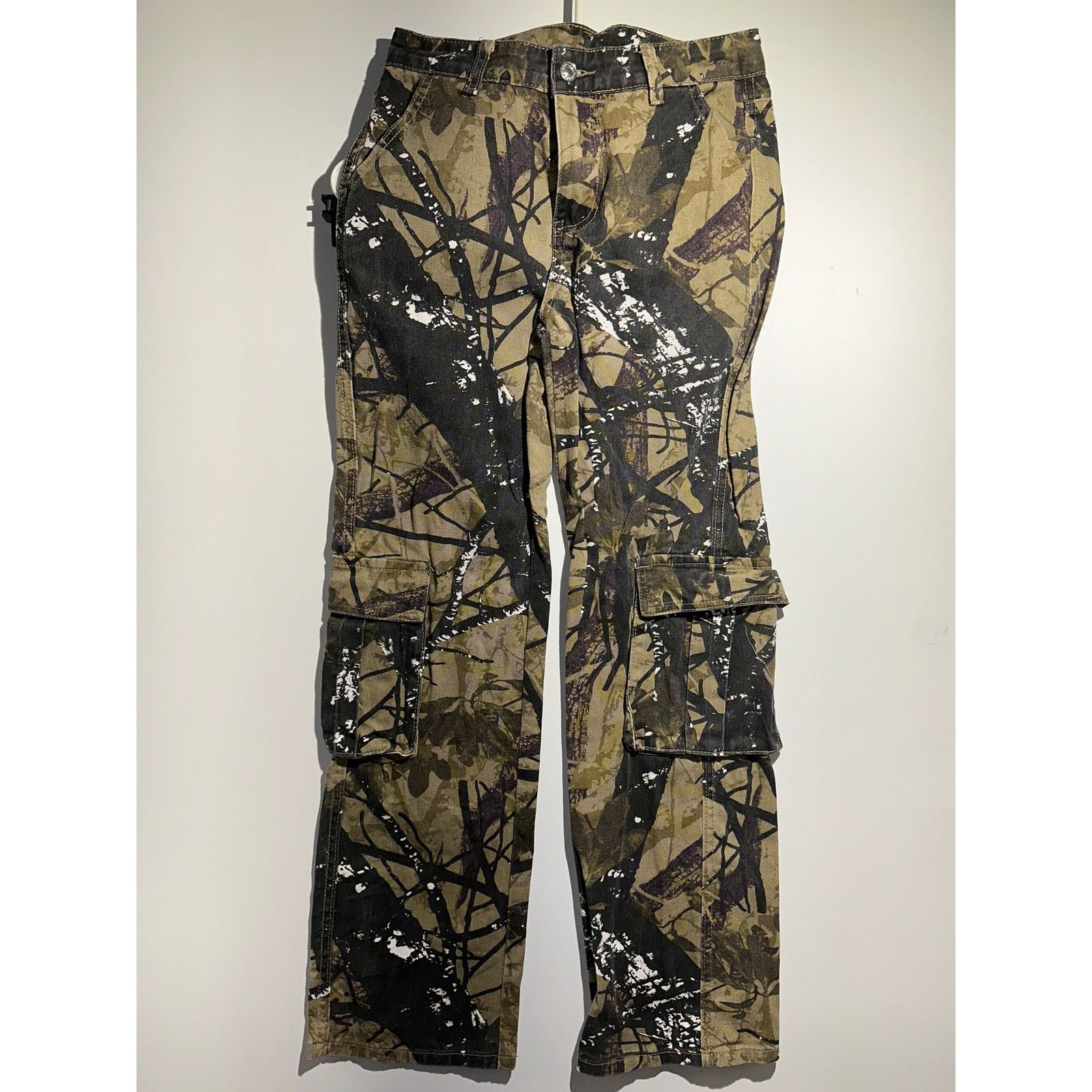 & Other Stories Camouflage Cargo Jeans No Size Tag 15” On The Waist Size US 28 / EU 44 - 2 Thumbnail