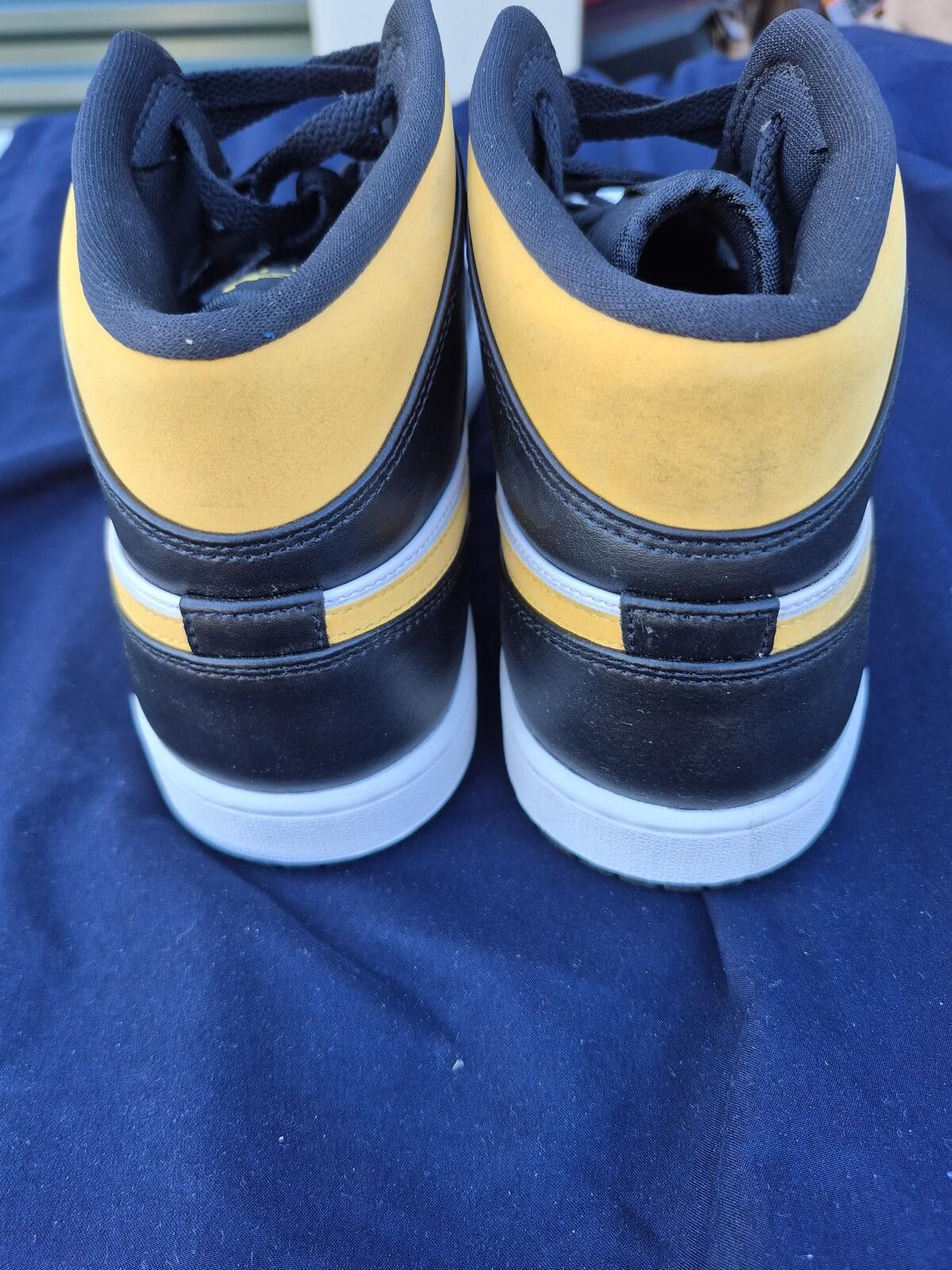 Jordan Brand Air Jordan 1 Mid 'Black University Gold' Size 10 - No Box Size US 10 / EU 43 - 3 Thumbnail