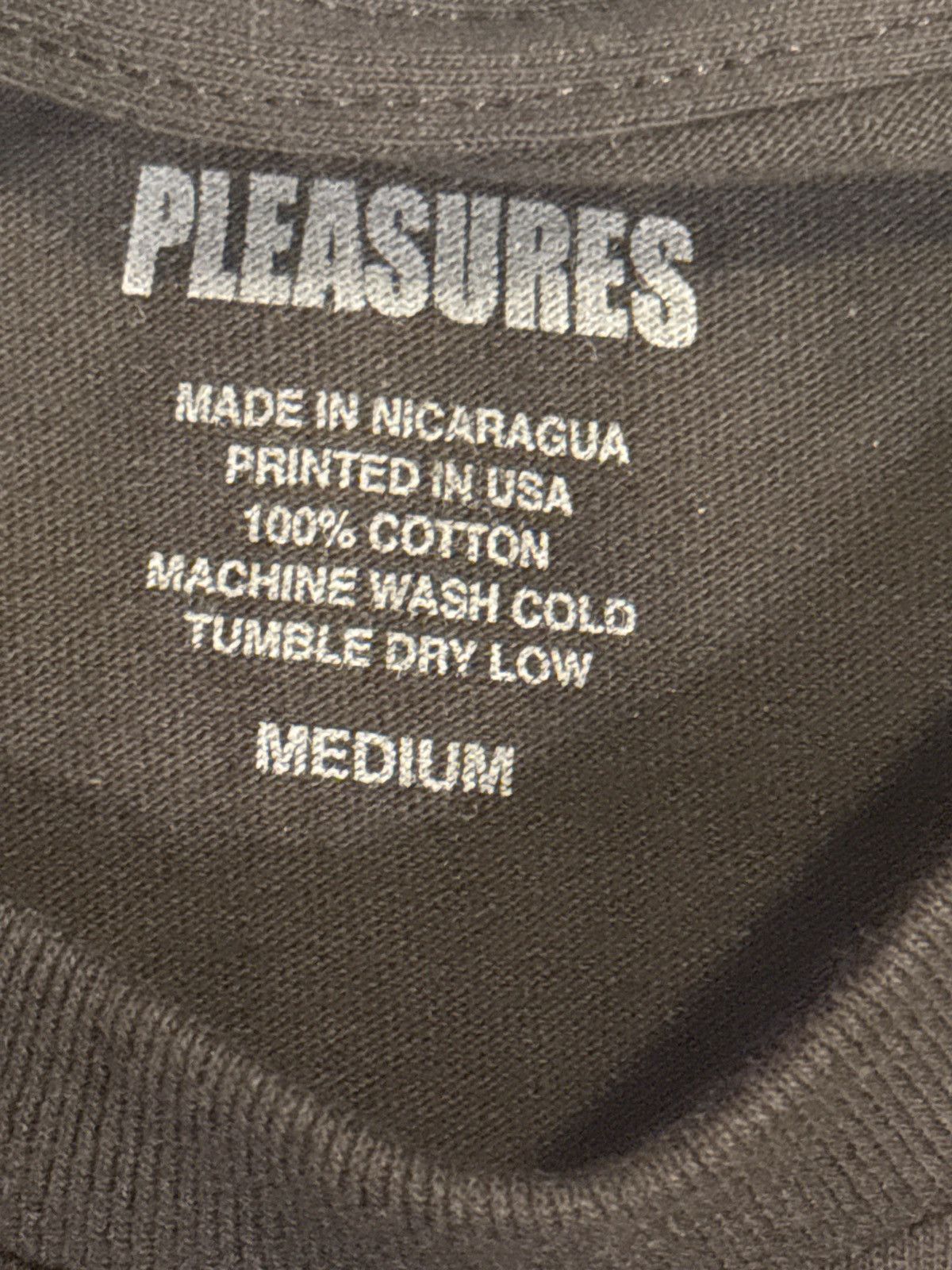 Pleasures Pleasures Notifications tee size MD Size US M / EU 48-50 / 2 - 2 Thumbnail