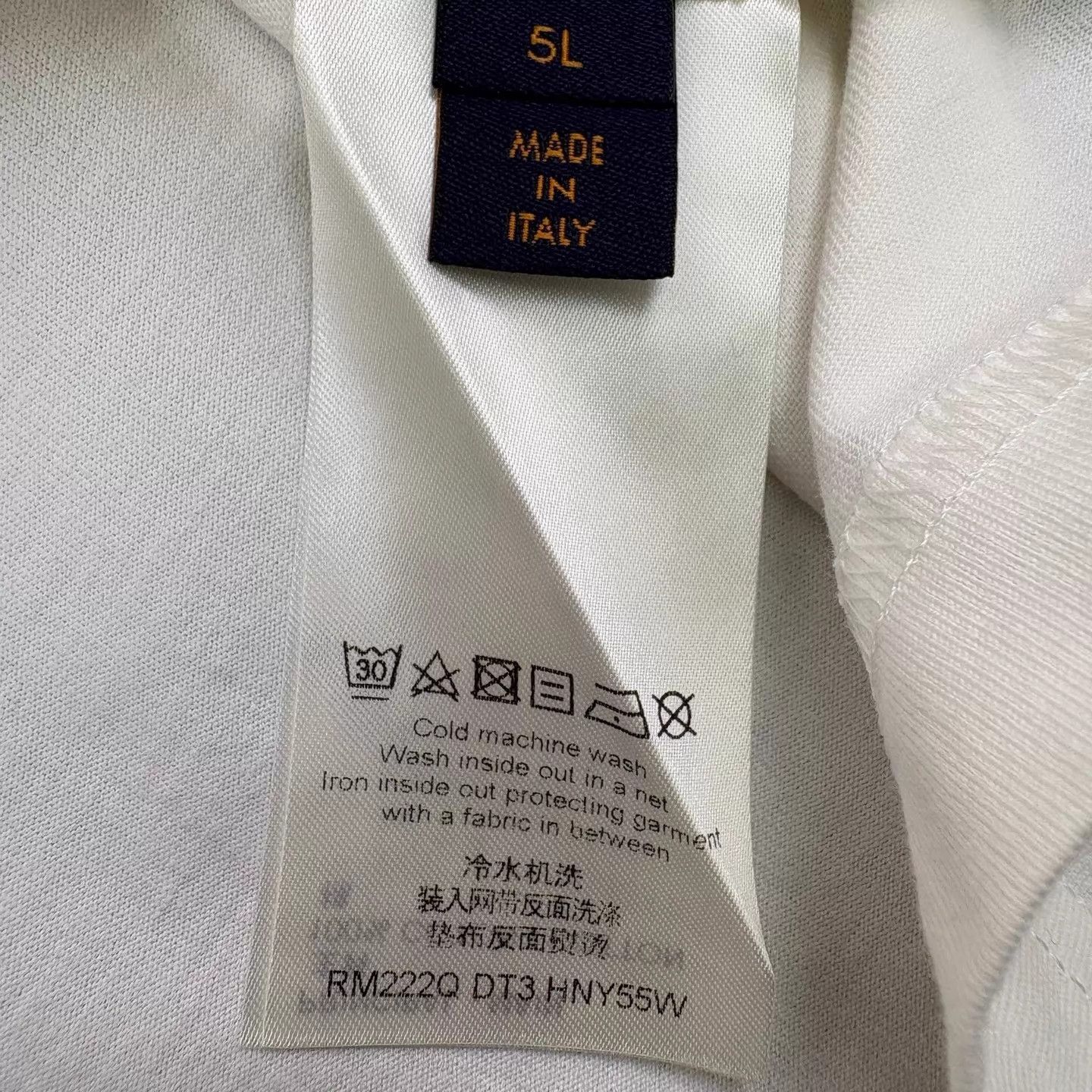 Louis Vuitton LV White Embossed Logo Short Sleeve Tee 100% Cotton Italy 5L Size 4XL / US 24-26 - 6 Thumbnail