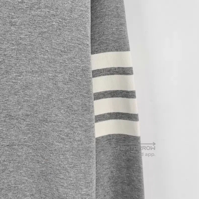 Thom Browne Thom Browne Gray Classic Four Bar Cotton Round Neck Long S Size US XXL / EU 58 / 5 - 4 Thumbnail