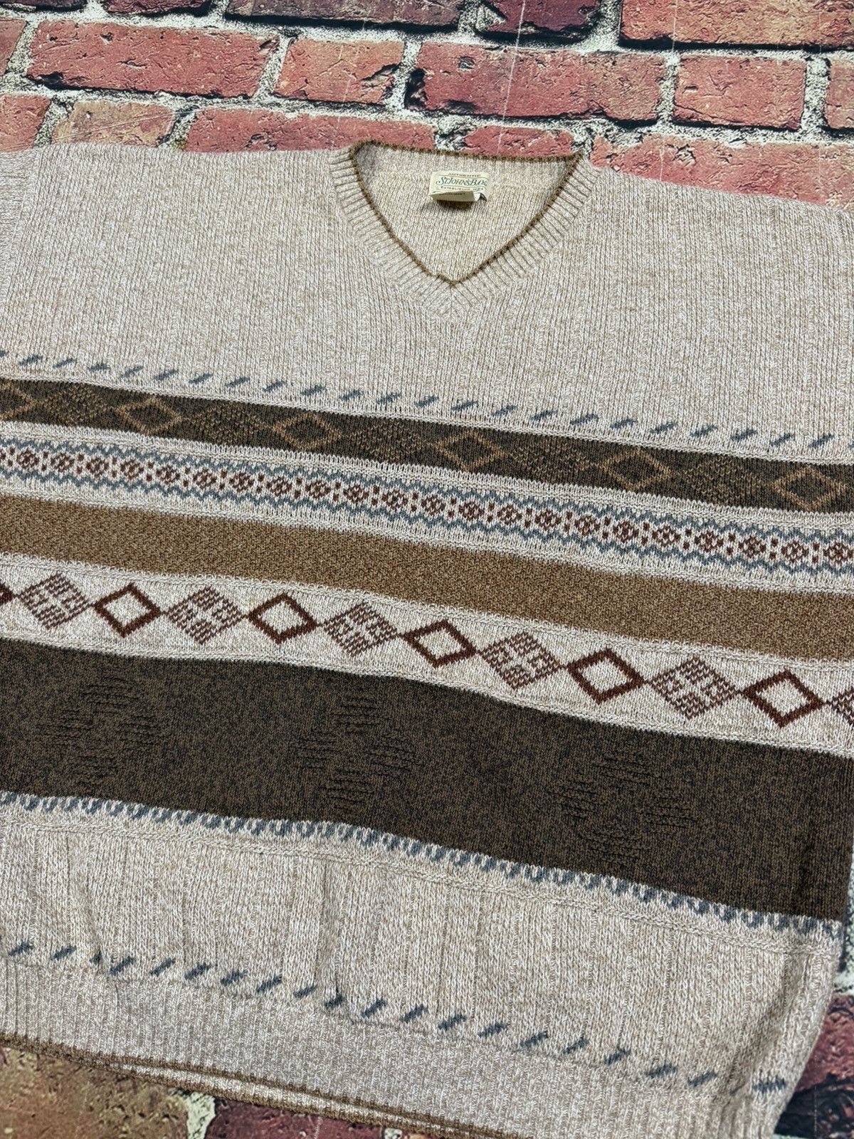St. Johns Bay Vintage St. John’s Bay Geometric Aztec Knit Sweater V-Neck Size US XL / EU 56 / 4 - 5 Thumbnail