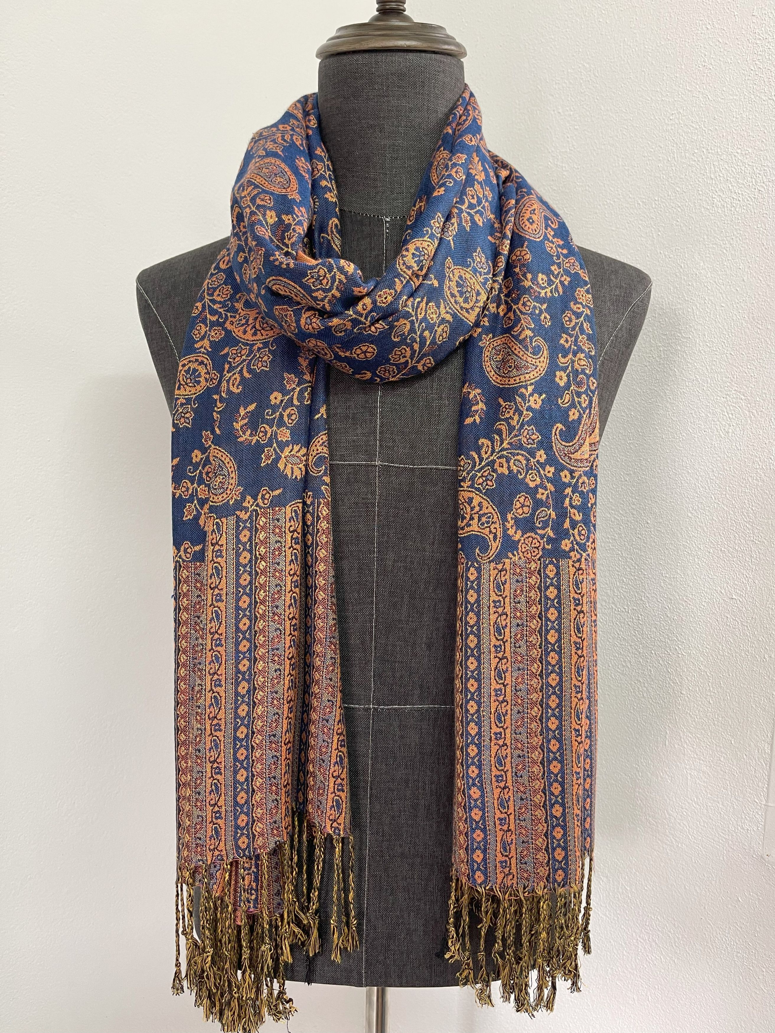 Vintage Vintage Big Size Scarves, Large-Sized Wrap Scarf - 6077 Size ONE SIZE - 1 Thumbnail