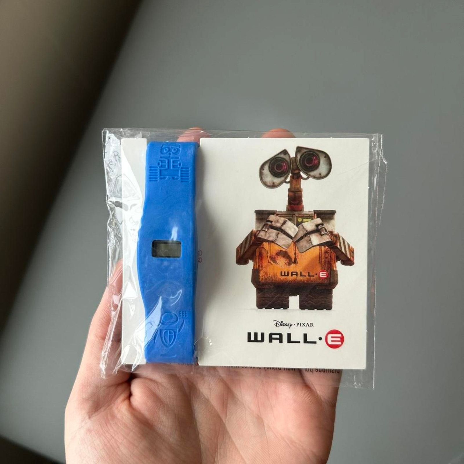 Disney × Vintage 2008 Disney Pixar Wall E Robot Rubber Watch Movie Promo Size ONE SIZE - 3 Thumbnail
