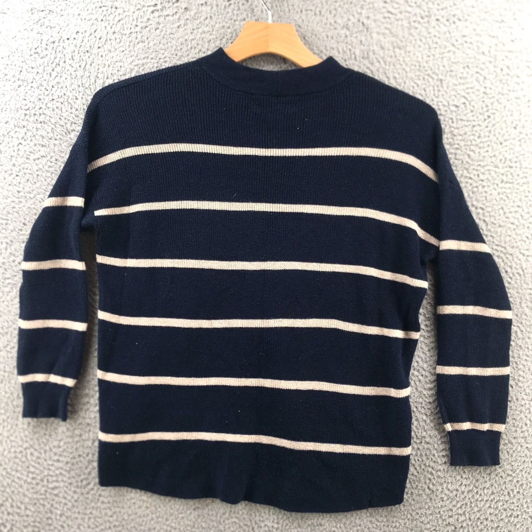 American Eagle Outfitters American Eagle Outfitters Pullover Sweater Women Small Blue Striped Knit Crew Neck All Seasons Size S / US 4 / IT 40 - 7 Thumbnail