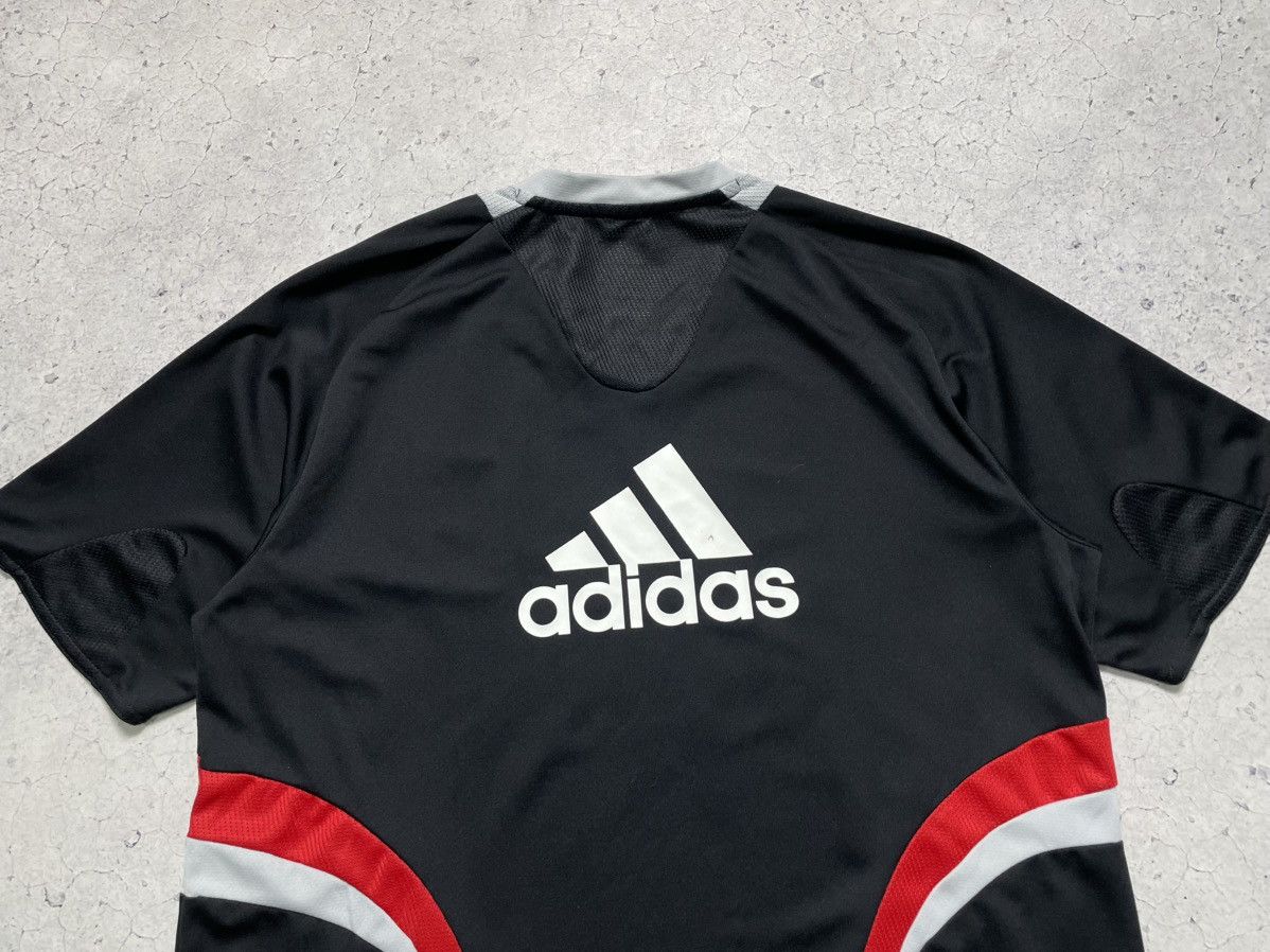 Adidas Adidas FC Liverpool Vintage Training Soccer Jersey Size US M / EU 48-50 / 2 - 11 Thumbnail
