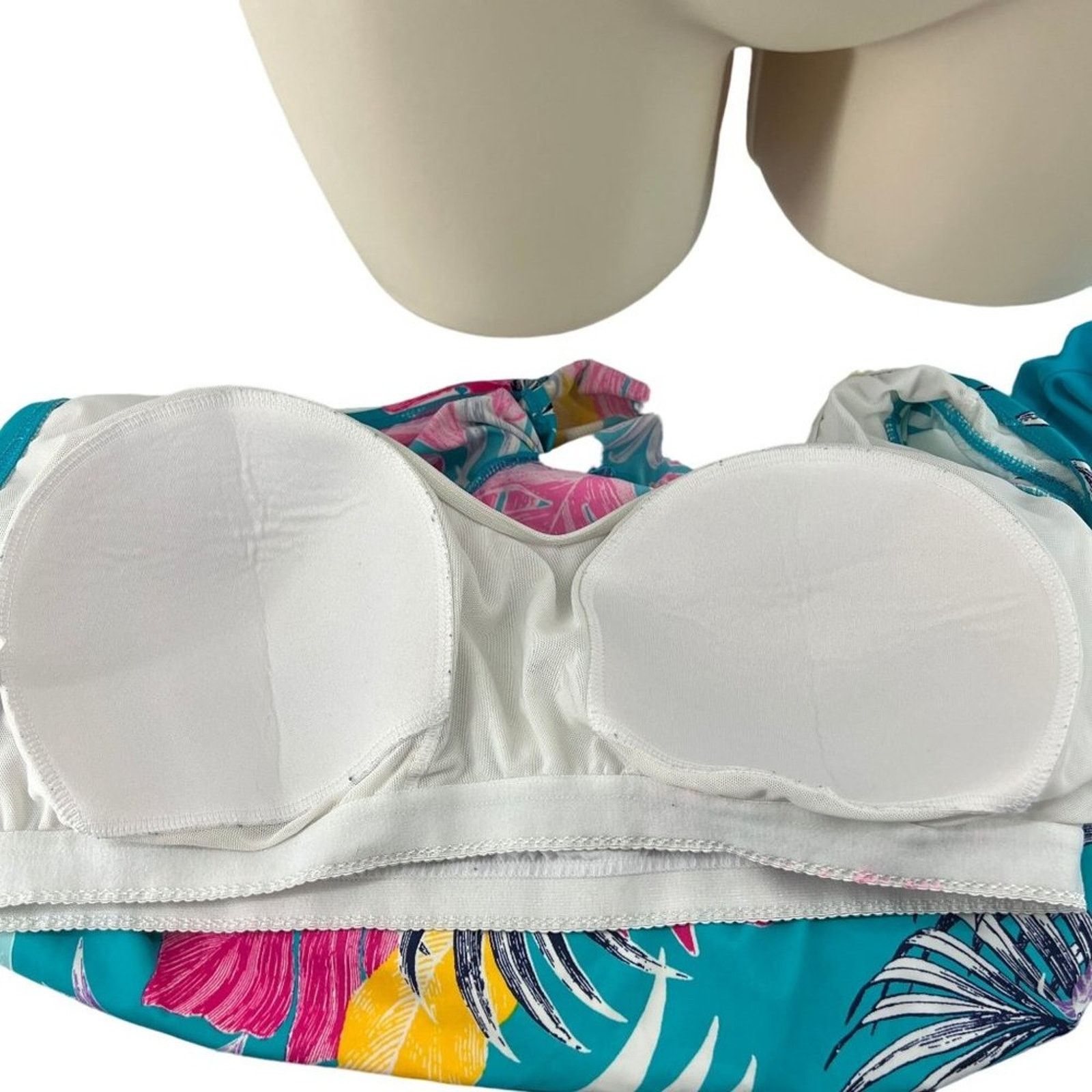 Jantzen Jantzen AO Tropical Palm Leaf Twisted Front Tankini Set 20W Size ONE SIZE - 2 Thumbnail