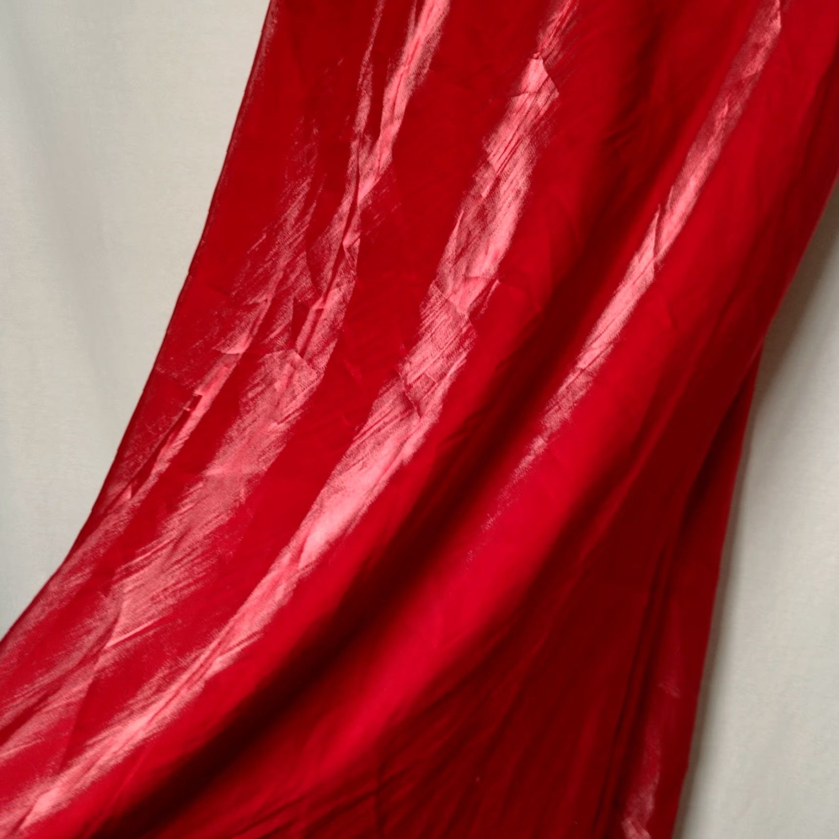 Vintage Vintage Venezia Y2K Slip Skirt Size 18/20 Long A-Line Red Shimmer Crinkle Sweetheart Size 40" / US 18 - 5 Thumbnail