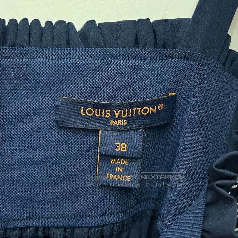 Louis Vuitton Louis Vuitton Navy embroidered lace long sleeve Size XS / US 0-2 / IT 36-38 - 4 Thumbnail