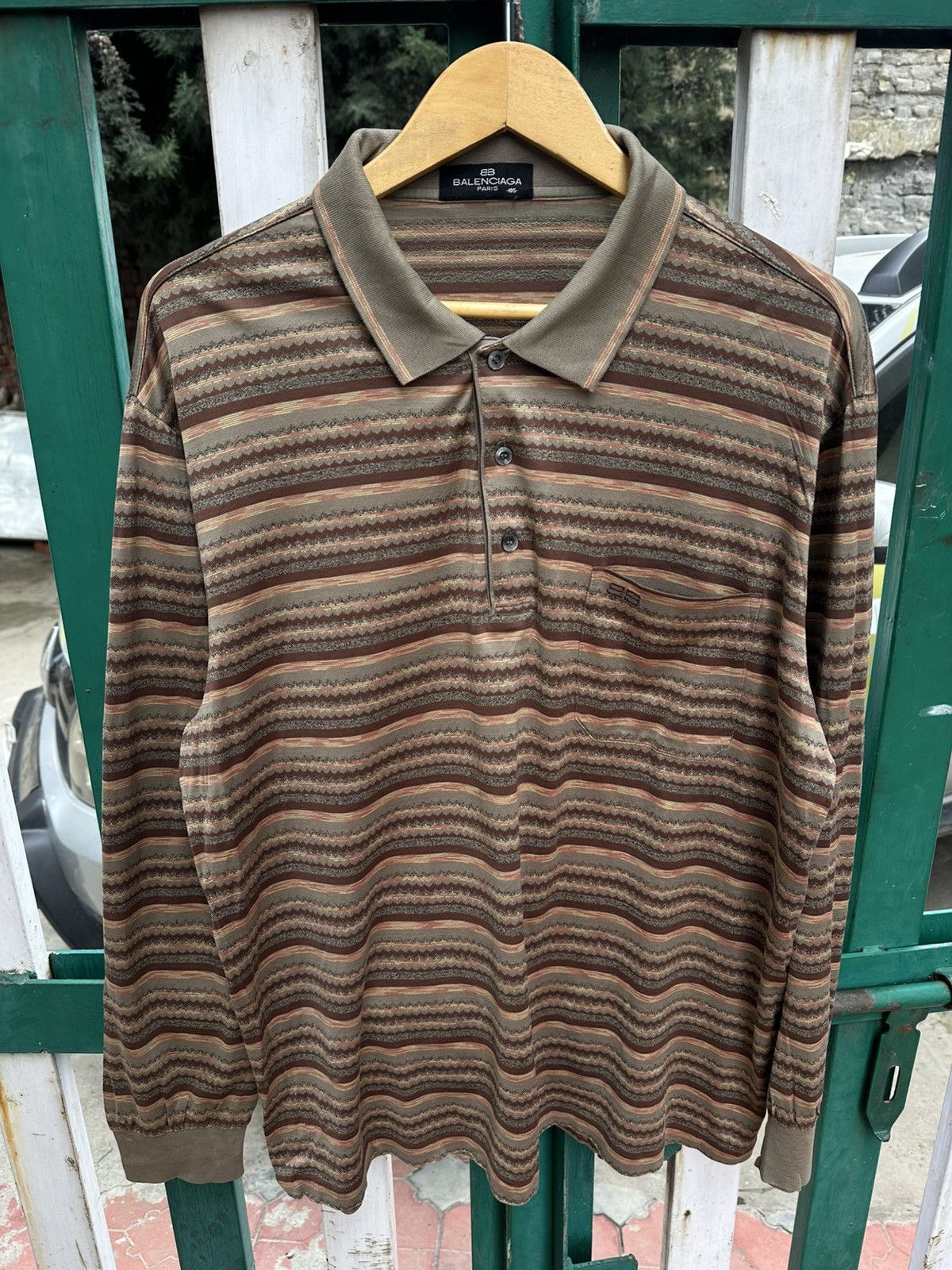 Balenciaga Balenciaga Vintage Striped Long Sleeve Polo Shirt size L Size US S / EU 44-46 / 1 - 1 Thumbnail