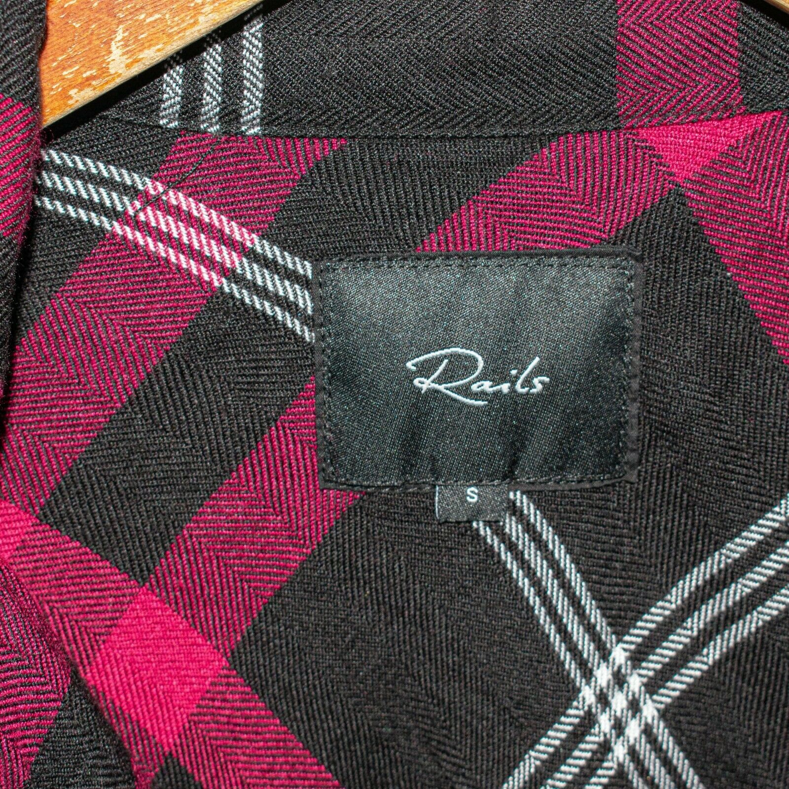 Rails Rails button up Flannel Shirt Red Black Plaid Camp Collar Size S / US 4 / IT 40 - 5 Thumbnail