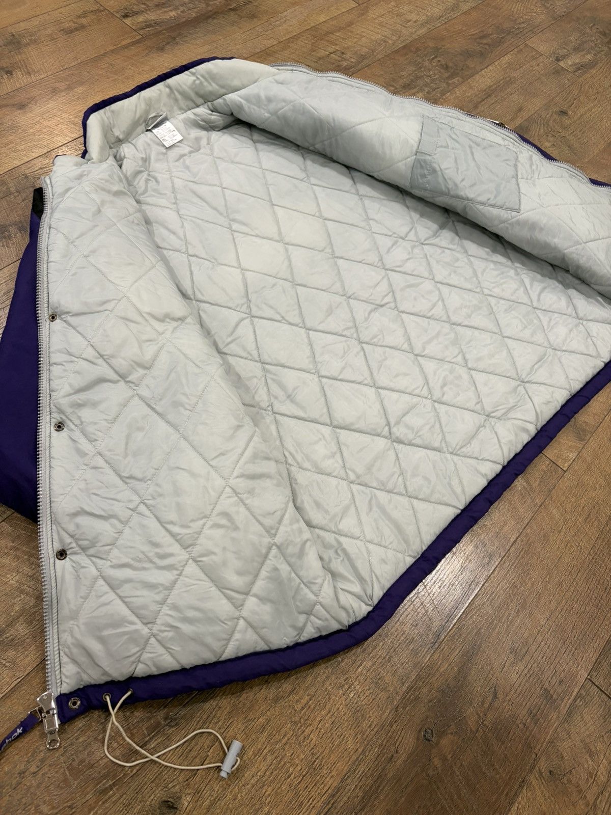 Reebok Vintage 90s Baltimore Ravens Quilted Reebok Puffer Jacket XL Size US XL / EU 56 / 4 - 3 Thumbnail