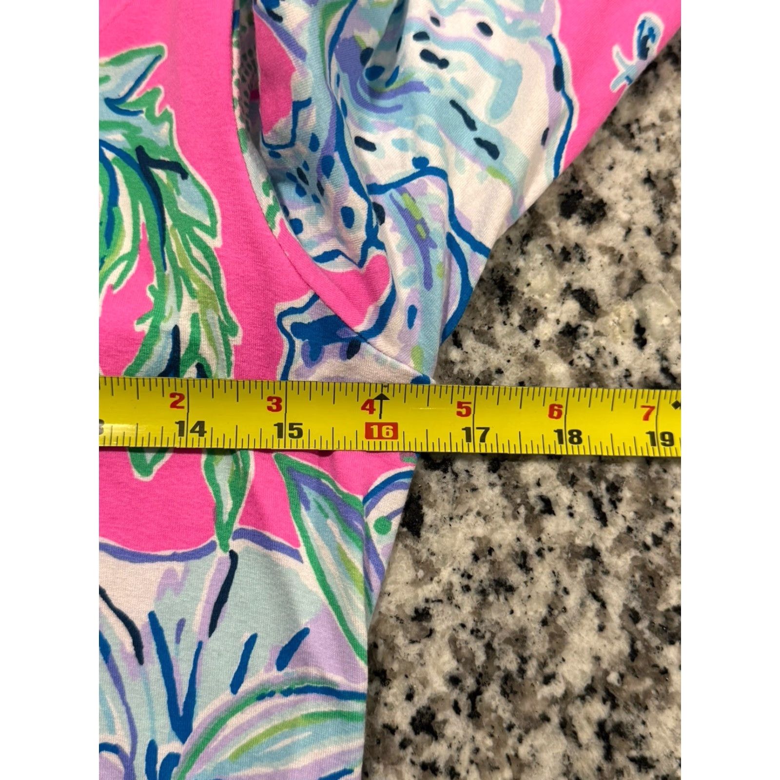 Lilly Pulitzer VINTAGE Lilly Pulitzer Women's Dress Short Sleeve Floral Rayon & Spandex Pink S Summer Casual Size S / US 4 / IT 40 - 4 Thumbnail
