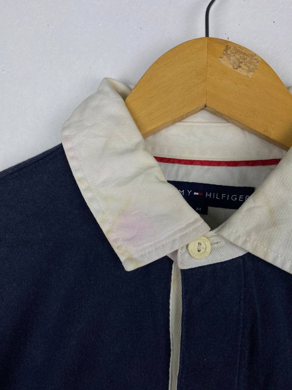 Tommy Hilfiger tommy hilfiger polo rugby style nice design Size US M / EU 48-50 / 2 - 4 Thumbnail