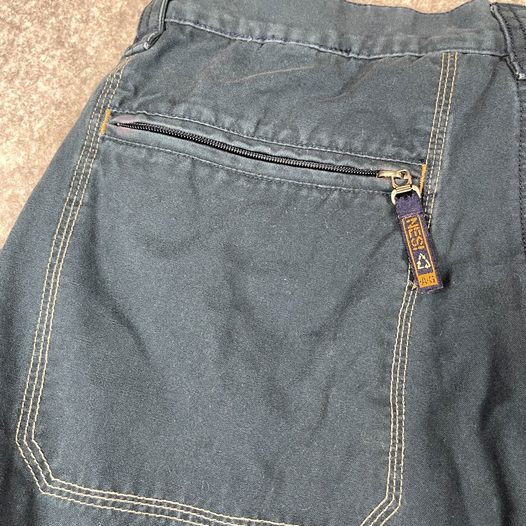 Vintage VINTAGE Nesi A.G. Pants 34L Black Cargo Pockets Wide Leg Baggie Skate Mens Size US 34 / EU 50 - 6 Thumbnail