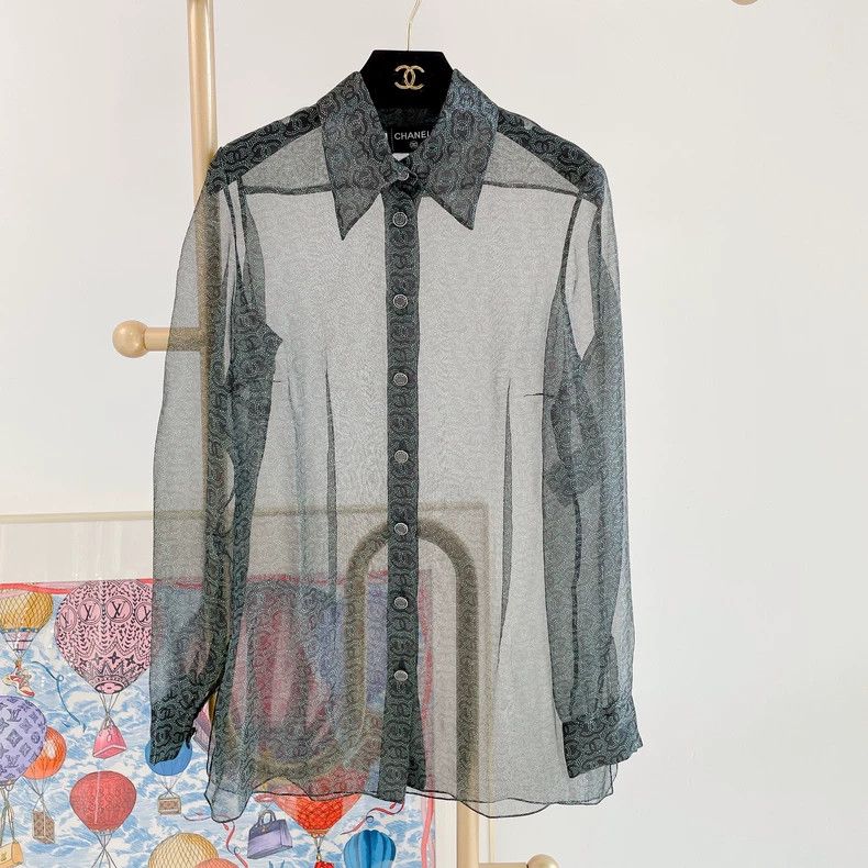 Chanel Chanel Dark green full-printed logo silk shirt 2504-Nextarr Size XS / US 0-2 / IT 36-38 - 1 Thumbnail