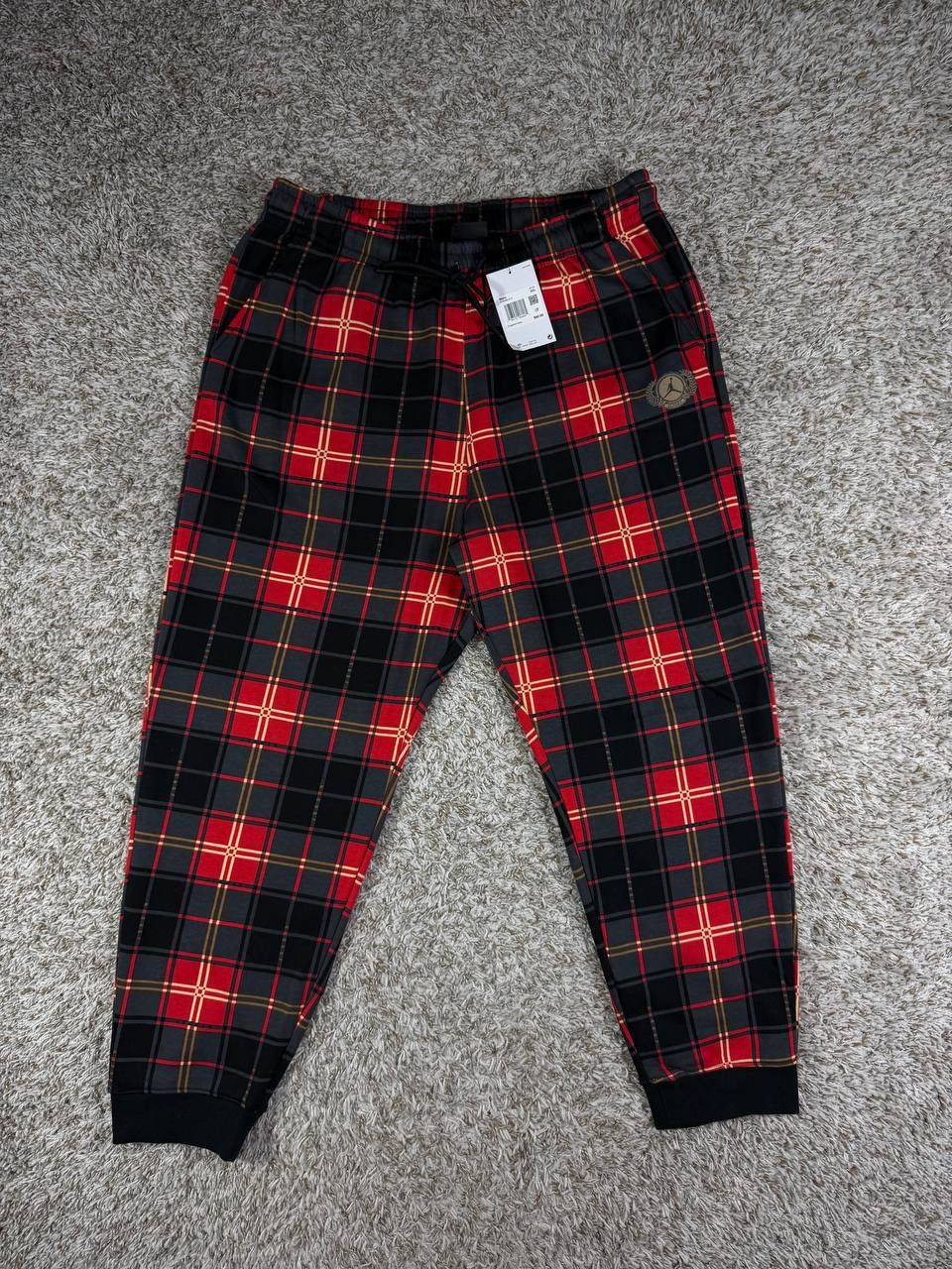 Nike Jordan Essential Festive Plaid Fleece Sweatpants DV9388-612 Size US 38 / EU 54 - 1 Thumbnail