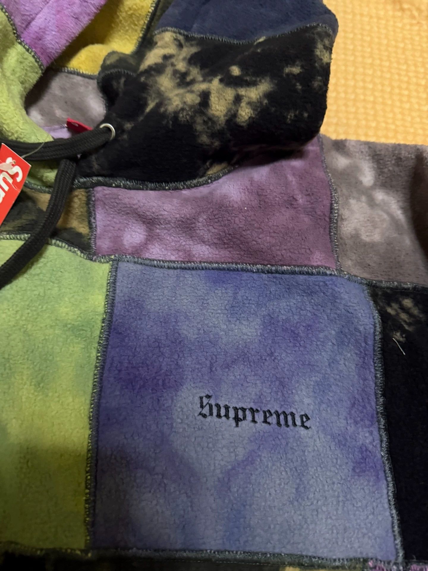Supreme Supreme Patchwork Tie Dye Hoodie XL New With Tags Size US XL / EU 56 / 4 - 2 Thumbnail