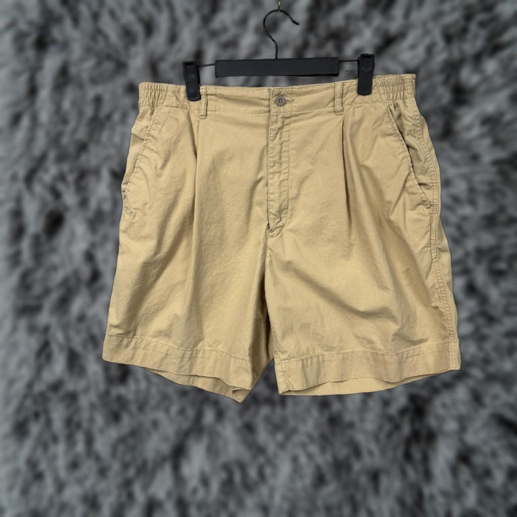 Dockers Dockers Mens Chino Shorts 34 Khaki Beig Elastic Waist Pleated 90s 7in Inseam Casual Travel | Vintage: No | Dockers Outlet Size US 34 / EU 50 - 1 Thumbnail