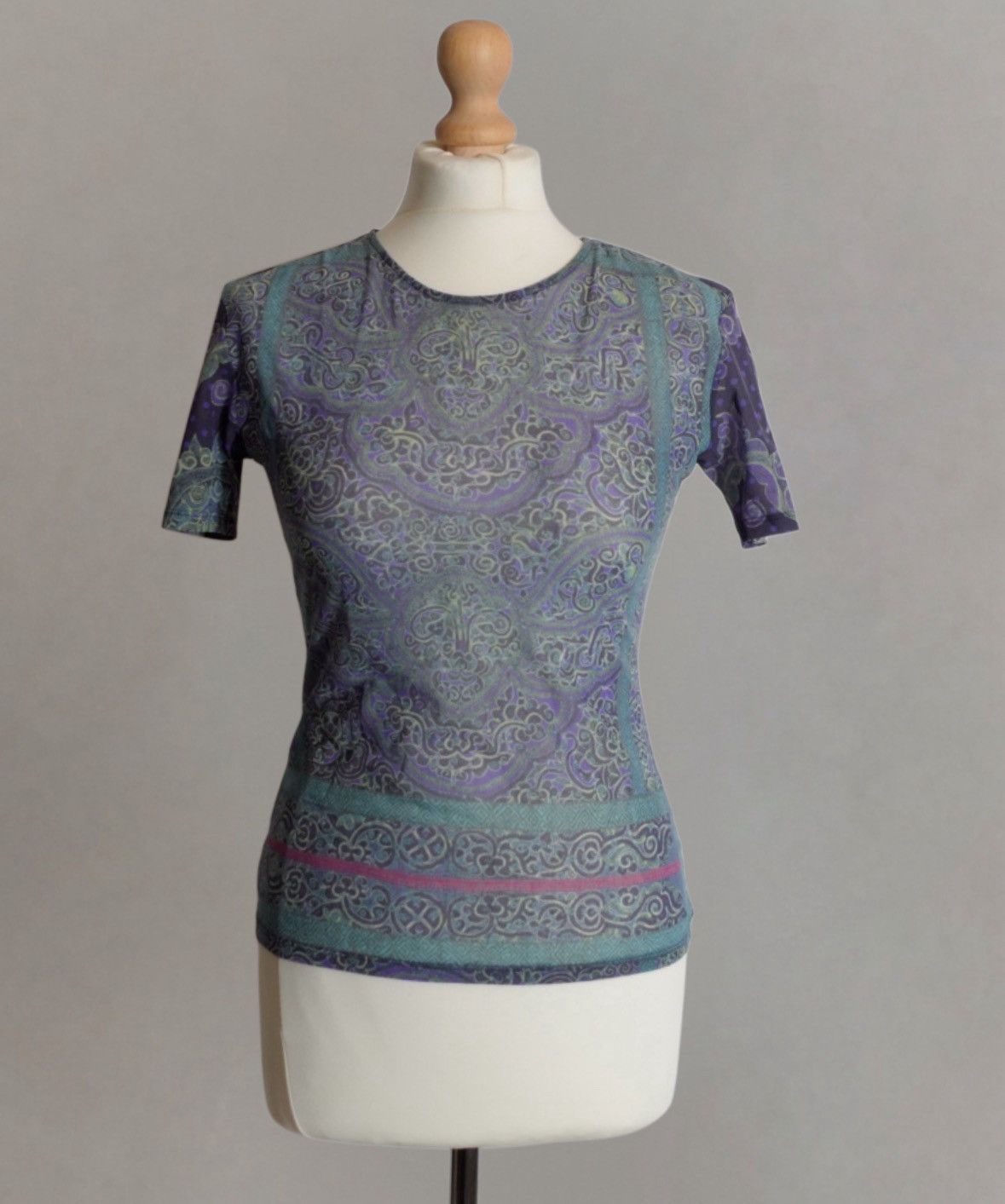 Issey Miyake Issey Miyake AW 2001 Archive Mesh Top - Double Print Size M / US 6-8 / IT 42-44 - 1 Thumbnail