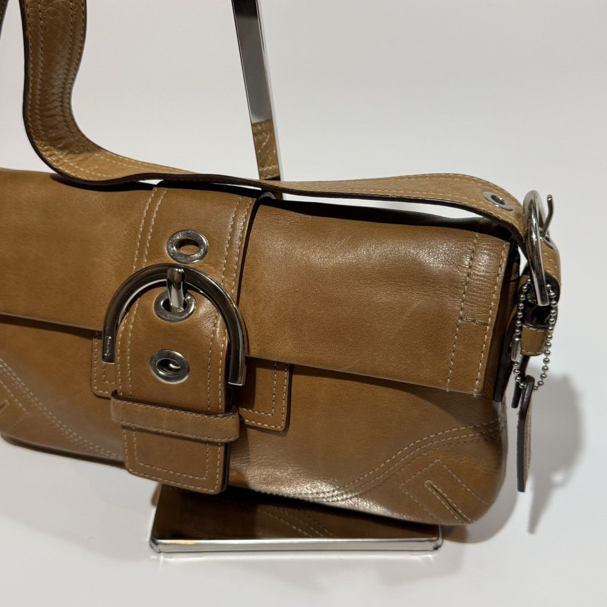 Coach Vintage Coach Soho Buckle Baguette Bag Size ONE SIZE - 4 Thumbnail
