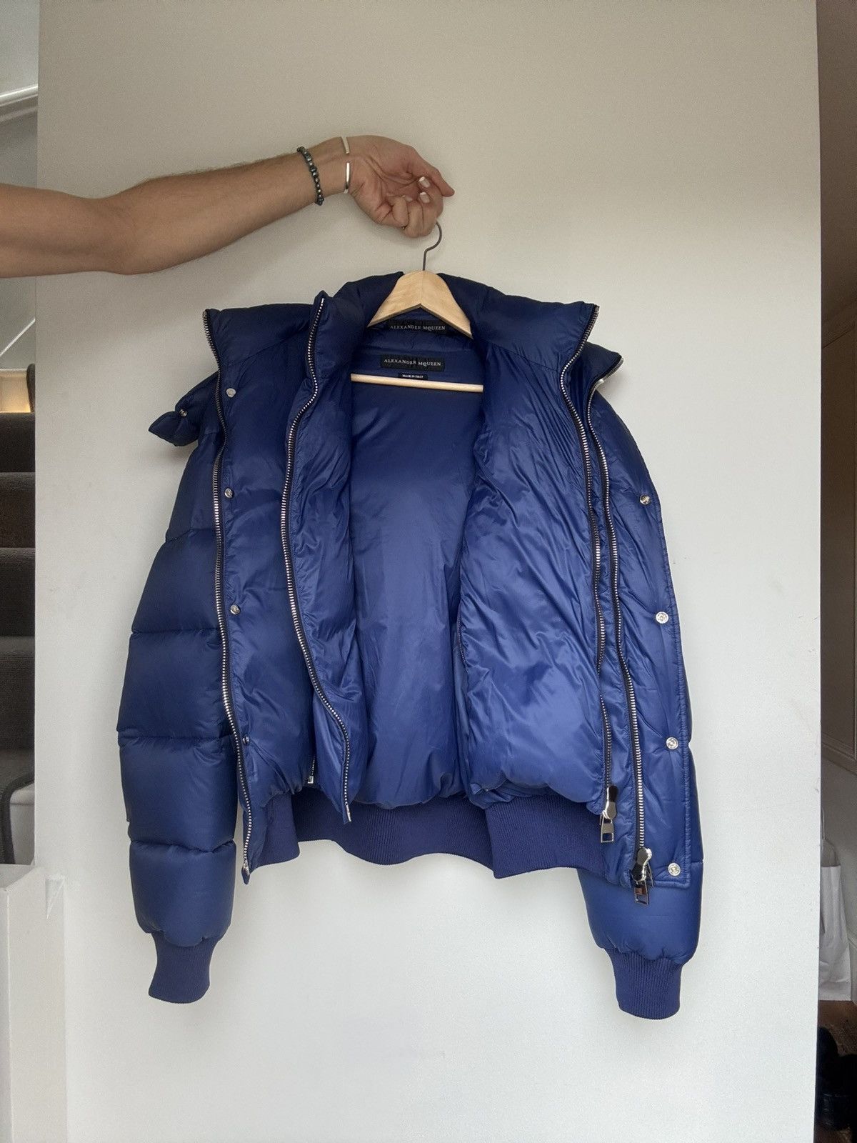 Alexander McQueen Alexander McQueen Dancing Skeleton Blue Puffer Jacket Size US XXL / EU 58 / 5 - 4 Thumbnail