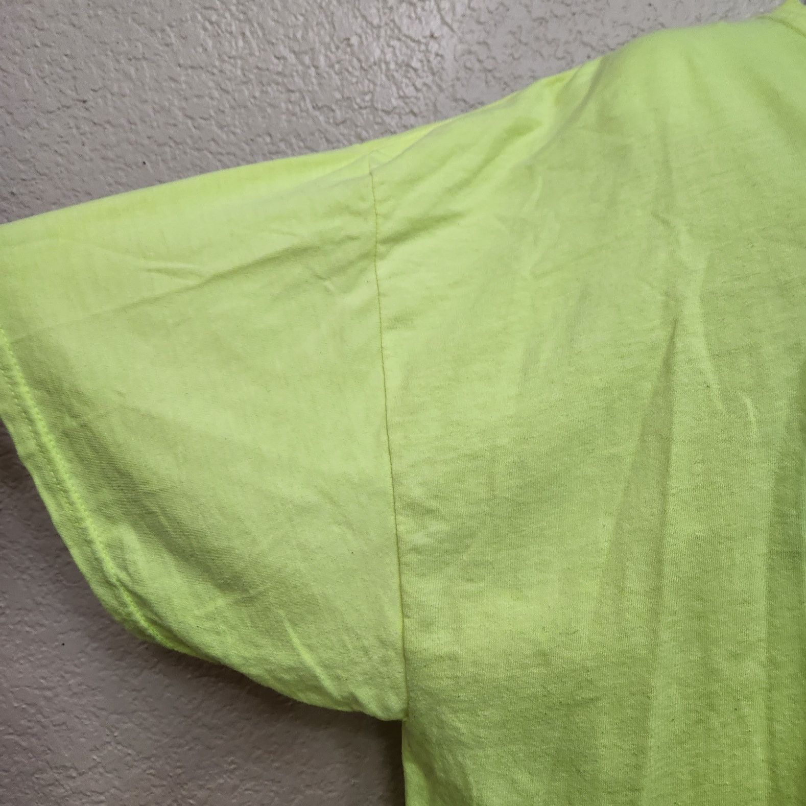 Fruit Of The Loom Fruit of The Loom Platinum Neon Yellow T Shirt 2XL Size US XXL / EU 58 / 5 - 2 Thumbnail