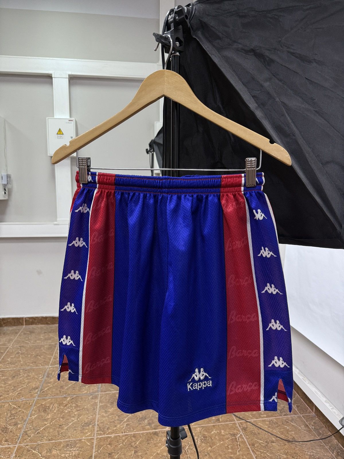 Kappa 🇪🇸 Vintage 90s Kappa Barcelona Soccer Shorts Rare Retro Hype Size US 34 / EU 50 - 1 Thumbnail