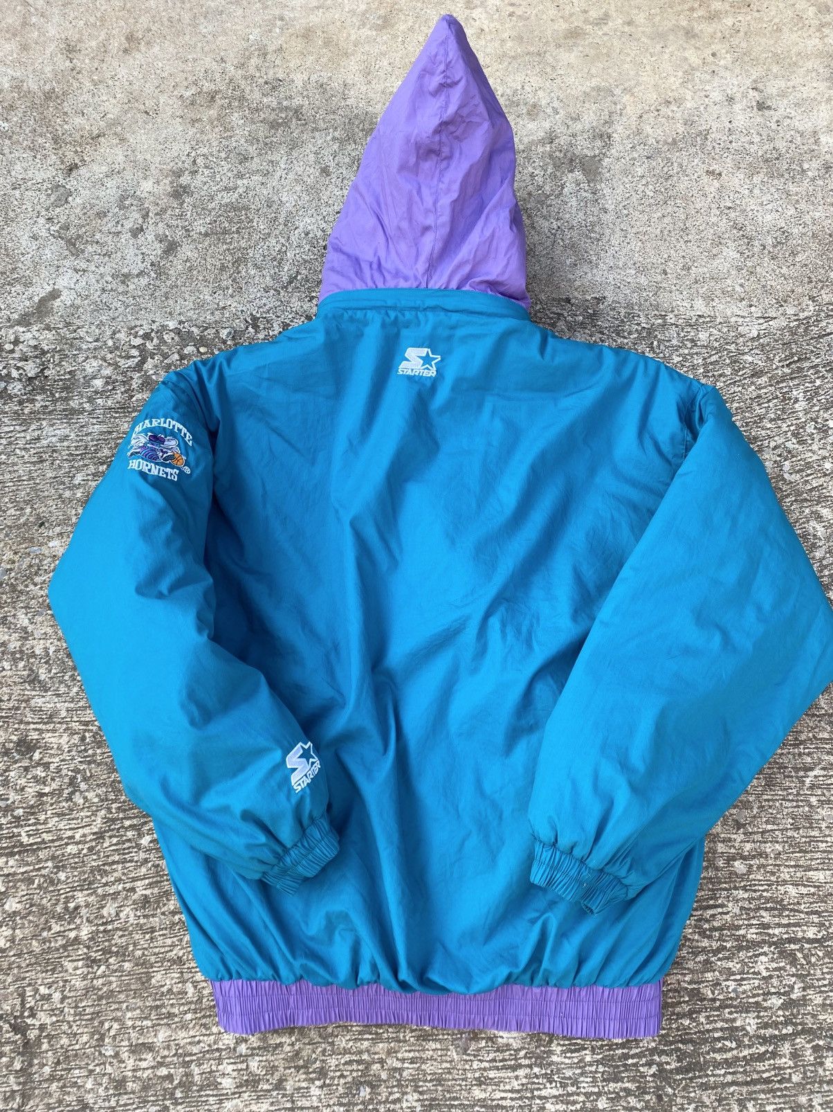 Starter NBA Charlotte Hornets Big LoGo Zip out hoodie Size US L / EU 52-54 / 3 - 3 Thumbnail