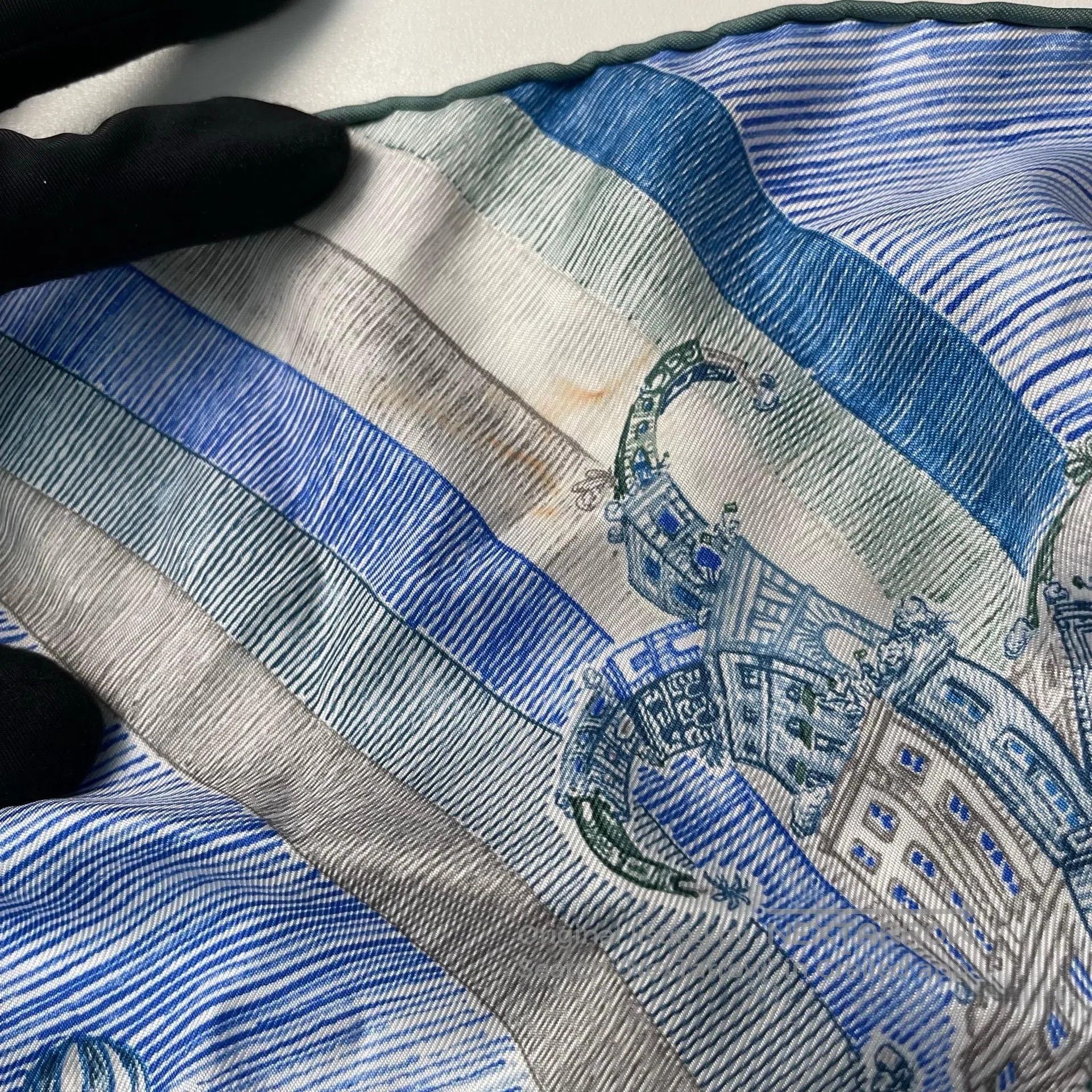 Hermes Hermes Silk Scarf 'Dreaming of Fortune' 100% Mulberry Silk Size ONE SIZE - 5 Thumbnail