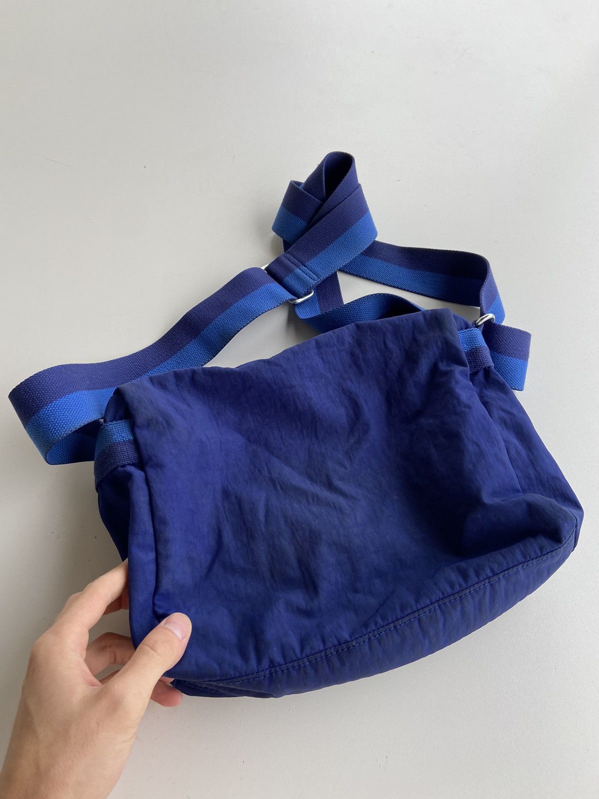 Vintage Kipling Vintage Bag Y2K Style Hype Messenger Size ONE SIZE - 12 Thumbnail