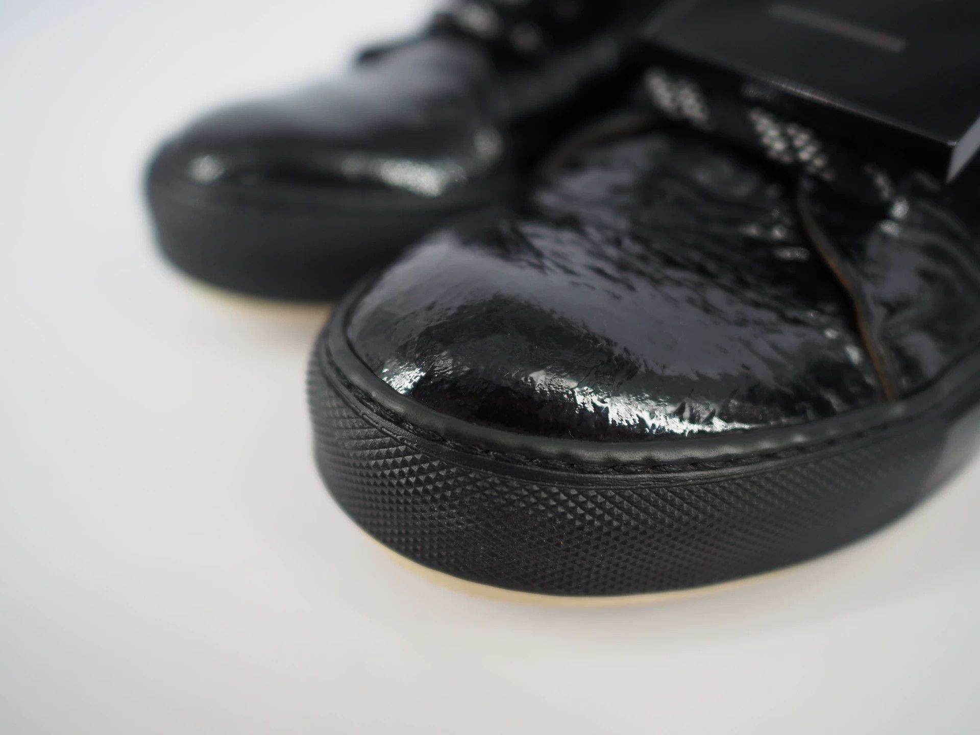 Acne Studios ACNE Black Smiley Face Pleated Patent Leather Low-Top Shoes Size US 6.5 / EU 39-40 - 4 Thumbnail