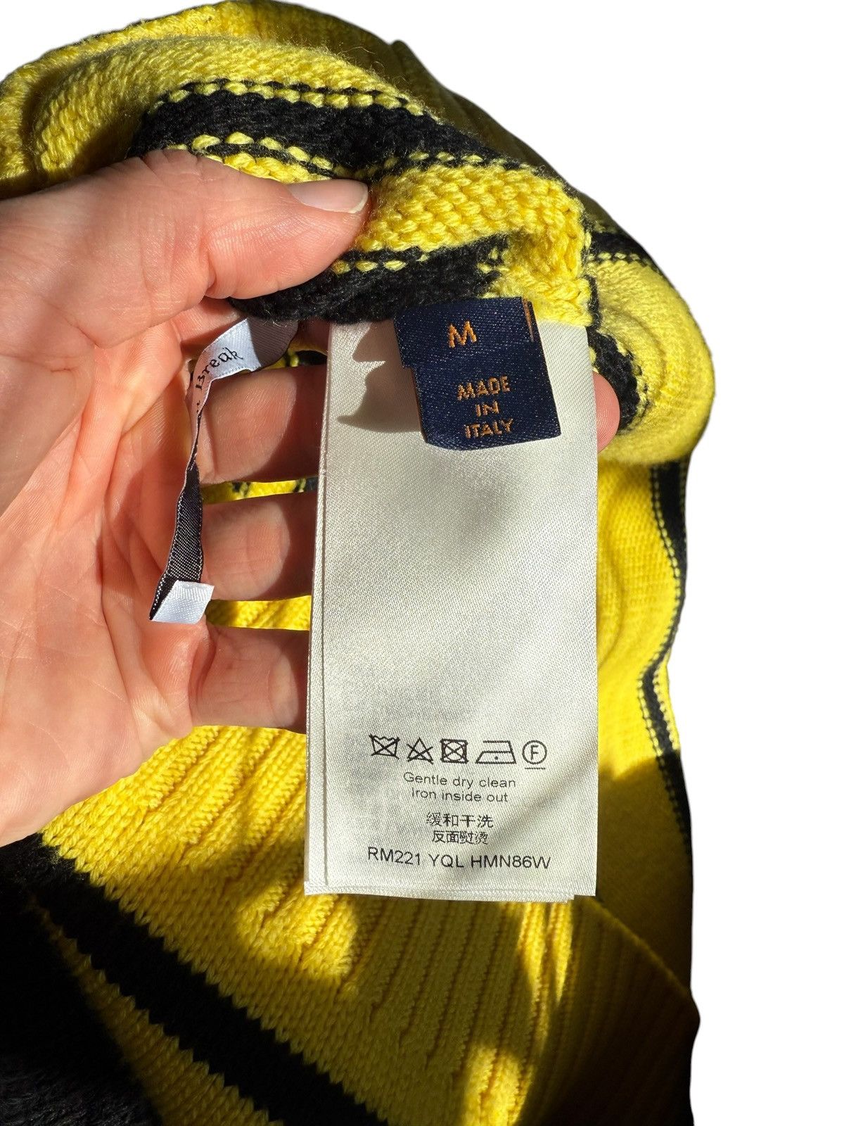 Louis Vuitton Louis Vuitton intertarsia football knit jersey Size US M / EU 48-50 / 2 - 10 Thumbnail