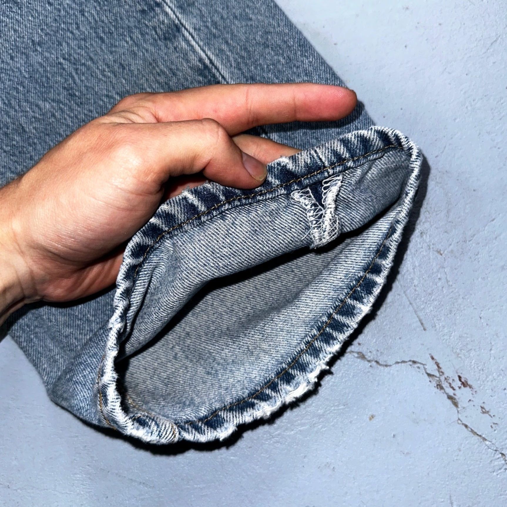 Levi's VINTAGE Levi's 501 Jeans 90s Straight Light Wash 36x29 Mens Blue Denim Cotton Regular 36 501 Series Size US 36 / EU 52 - 4 Thumbnail