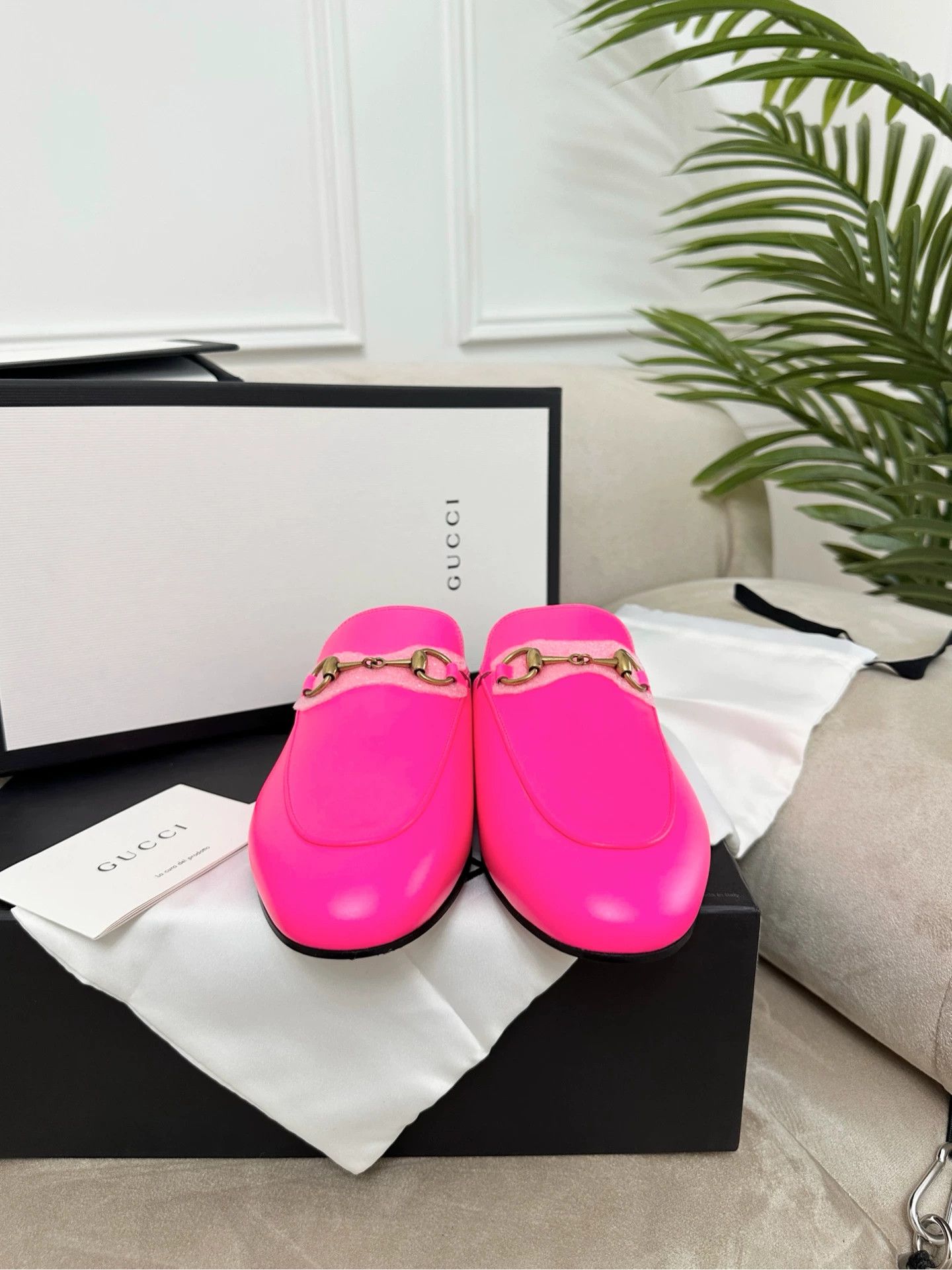 Gucci GUCCI Horsebit Mule Women's Fluorescent Pink Size US 6 / IT 36 - 2 Thumbnail