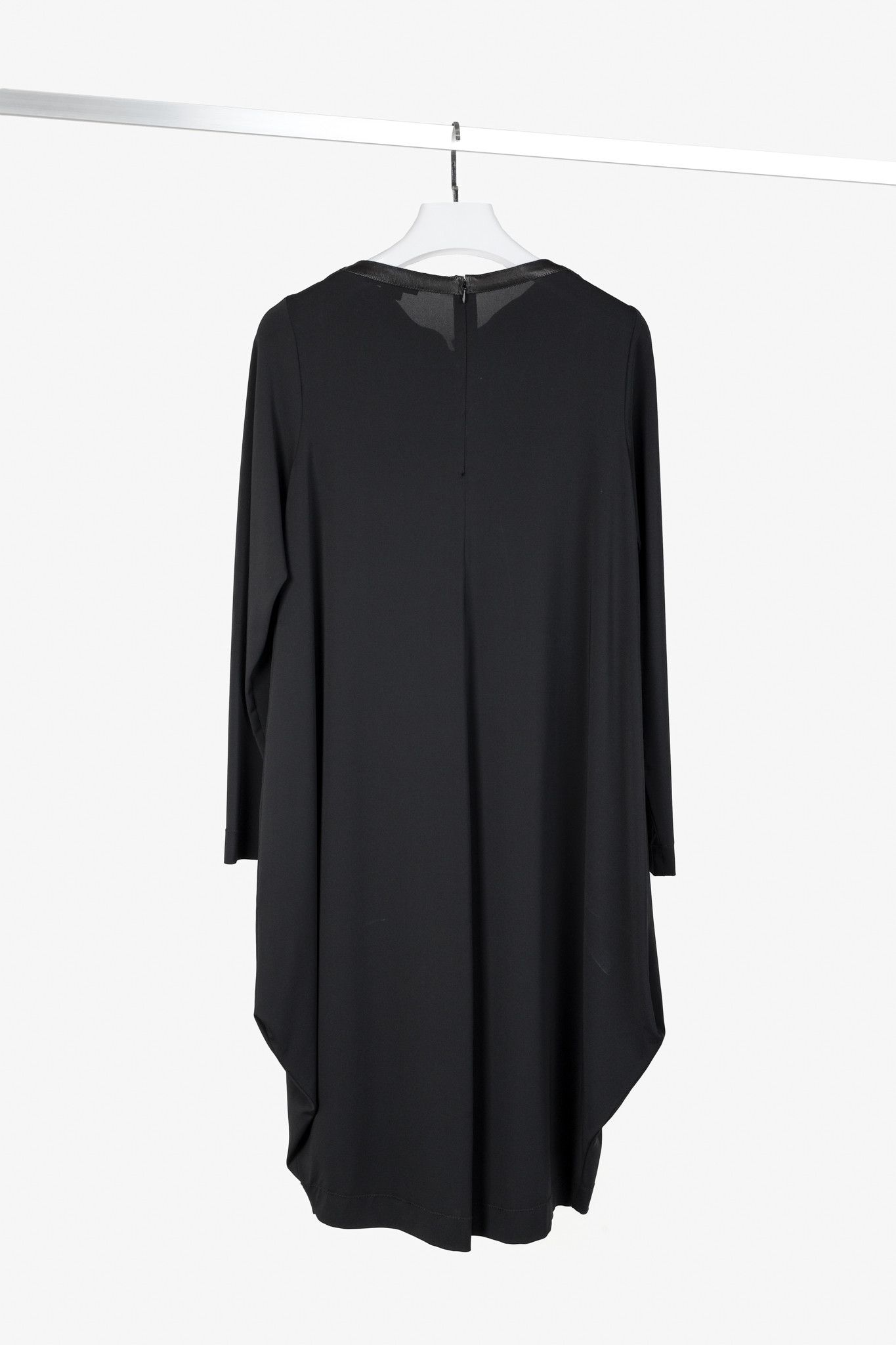 Marie Saint Pierre Marie Saint Pierre Black Crepe Leather-Bow Long-Sleeve Dress Size L / US 10 / IT 46 - 2 Thumbnail