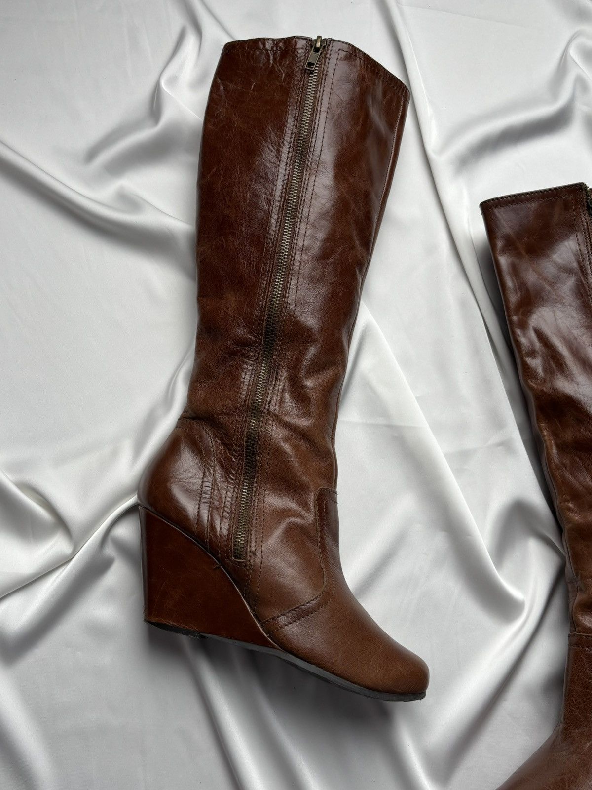 Aldo Vintage high knee size zip wedge leather boots Size US 7 / IT 37 - 2 Thumbnail
