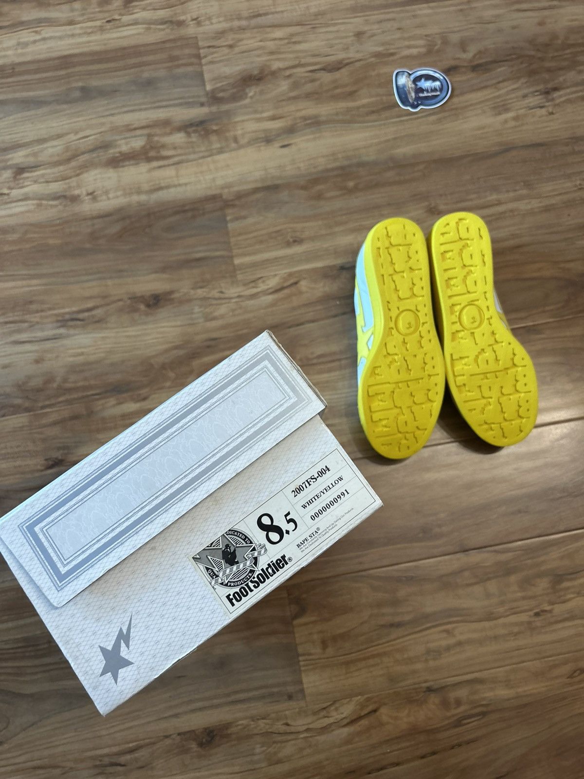 Bape DS Bape OG White and Yellow Skullstas Size US 8.5 / EU 41-42 - 13 Thumbnail