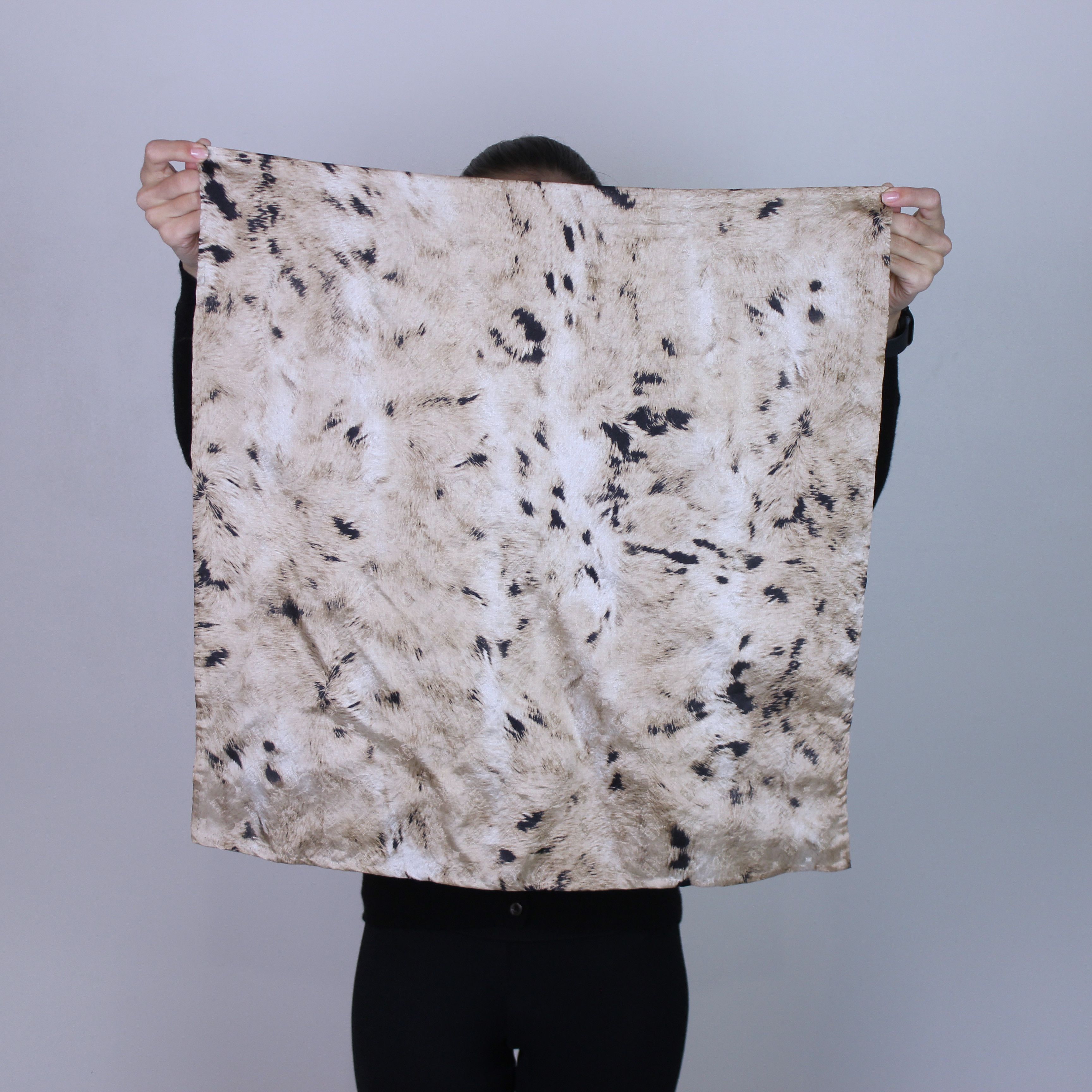 MCM Mcm vintage leopard monogram rare scarf silk Size ONE SIZE - 2 Thumbnail