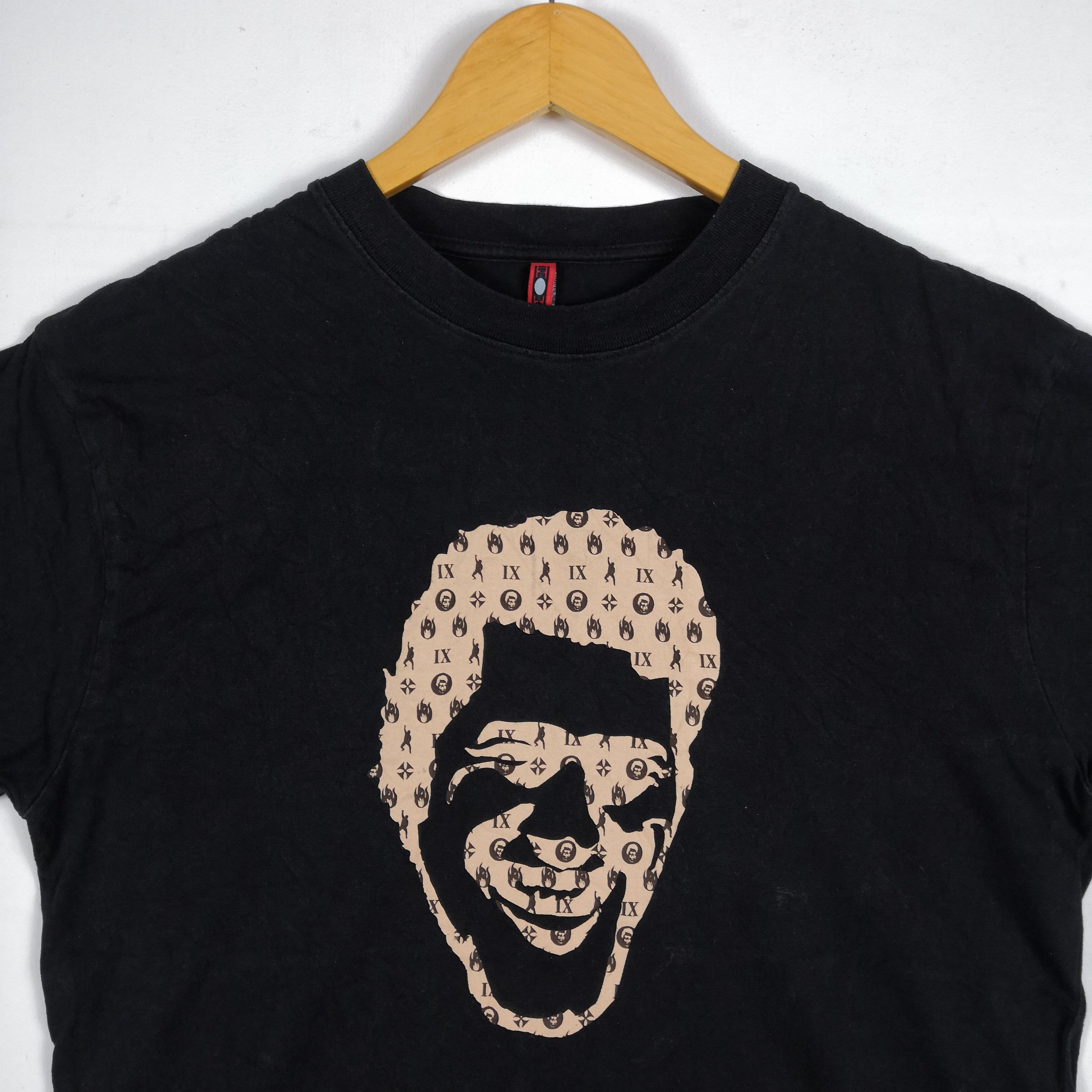 Japanese Brand Smiley Face T-Shirt alike Louis Vuitton Monogram Tee Size US M / EU 48-50 / 2 - 3 Thumbnail