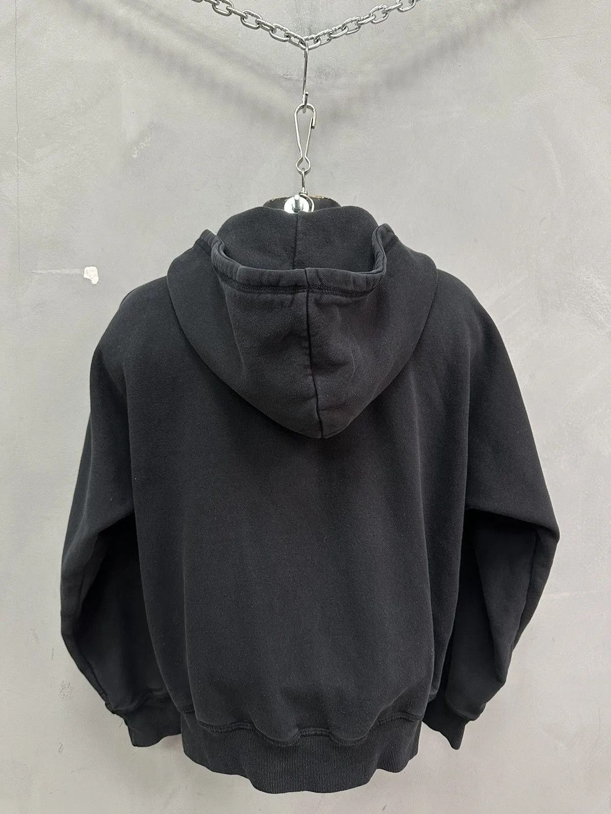 Vintage Vintage Trapstar Hoodie Faded Streetwear Y2k Oakley Style Size US S / EU 44-46 / 1 - 7 Thumbnail