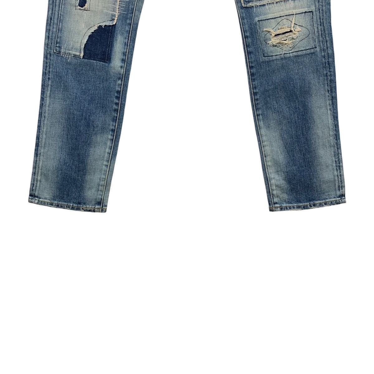 Japanese Brand × Vanquish VANQUISH Distressed patchwork blue jeans Size 32" / US 10 / IT 46 - 11 Thumbnail