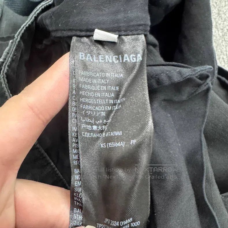 Balenciaga Balenciaga size XS Distressed Detachable Cargo Denim Pants Size US 27 - 3 Thumbnail