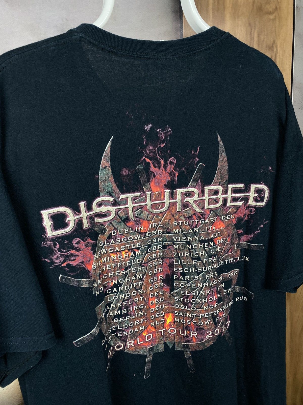 Band Tees 🖕Vintage 2017 T-Shirt Disturbed The Vengeful One Rock Band🖕 Size US XXL / EU 58 / 5 - 4 Thumbnail