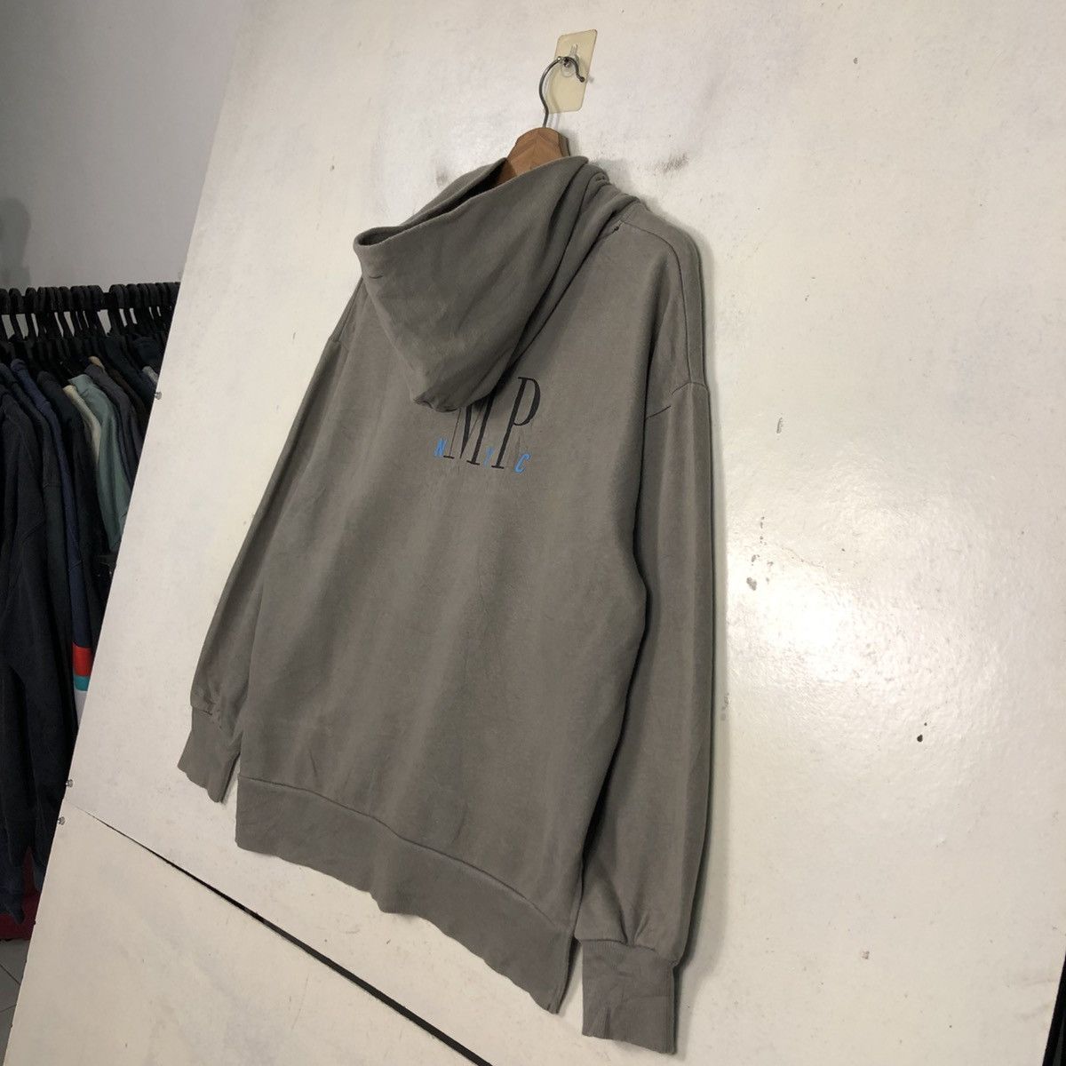 Japanese Brand 📌Streetwear Style Hoodie Pull Over Manhattan Portage Big Size US M / EU 48-50 / 2 - 12 Thumbnail