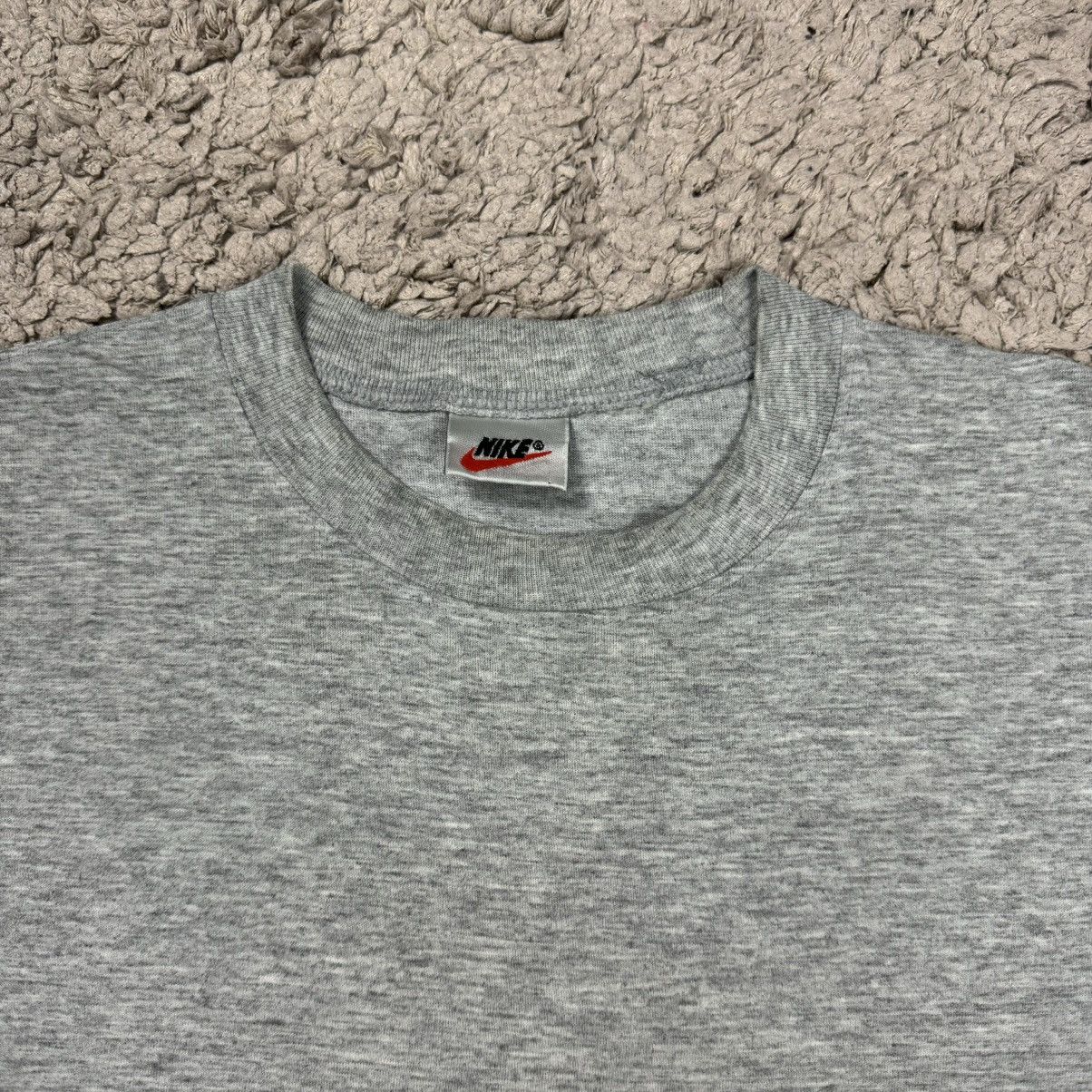 Nike × Vintage Vintage Nike Big Logo T-shirt Size US M / EU 48-50 / 2 - 9 Thumbnail